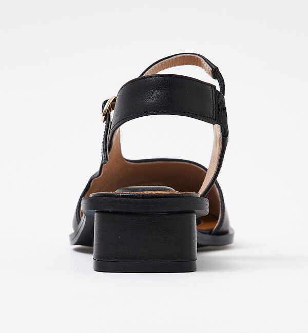 AU BANNISTER「サムハイドストラップサンダル」|サンダル|