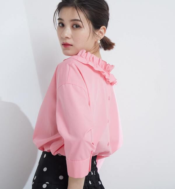 TIARA「バックボタンフリルブラウス」|シャツ・ブラウス|