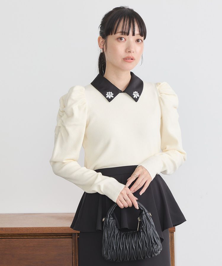 earth music&ecology「襟ビジュー付きニットプルオーバー」|ニット・セーター|