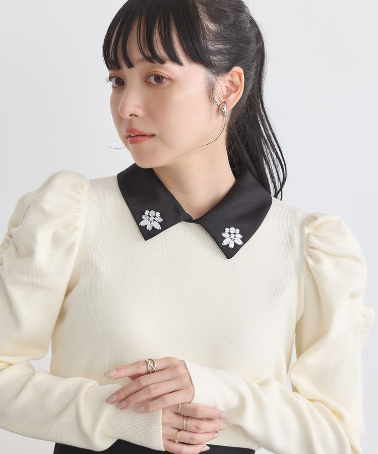 earth music&ecology「襟ビジュー付きニットプルオーバー」|ニット・セーター|