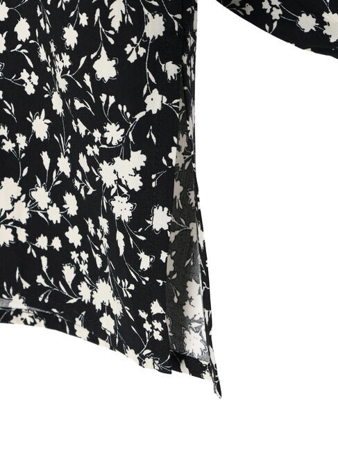  「V切り替えシャーリングFlowerブラウス」|シャツ・ブラウス|