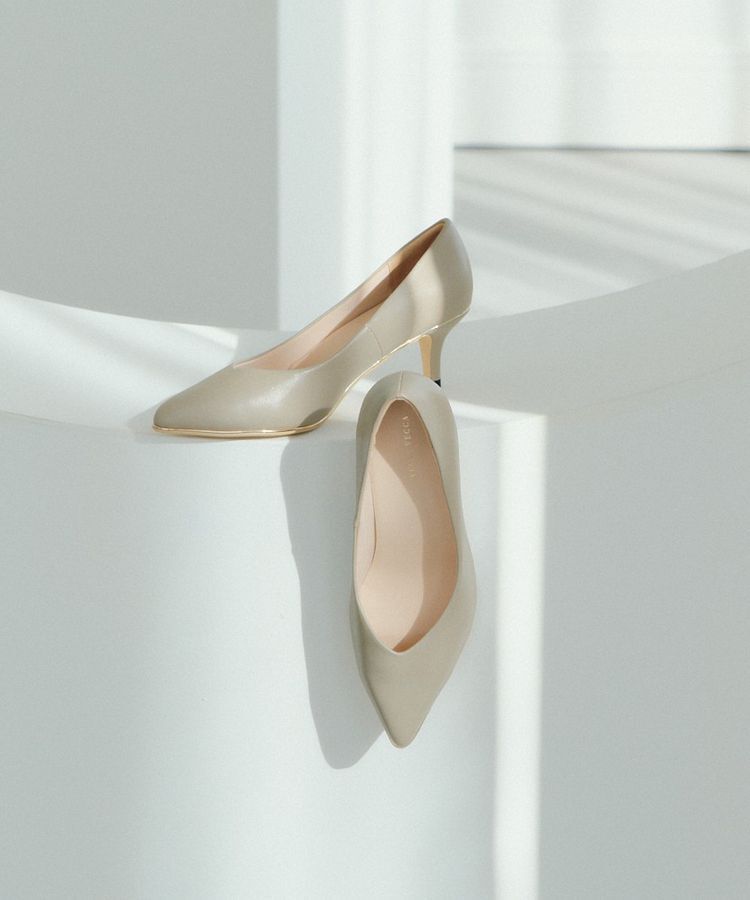 YECCA VECCA「メタルラインパンプス」|パンプス|