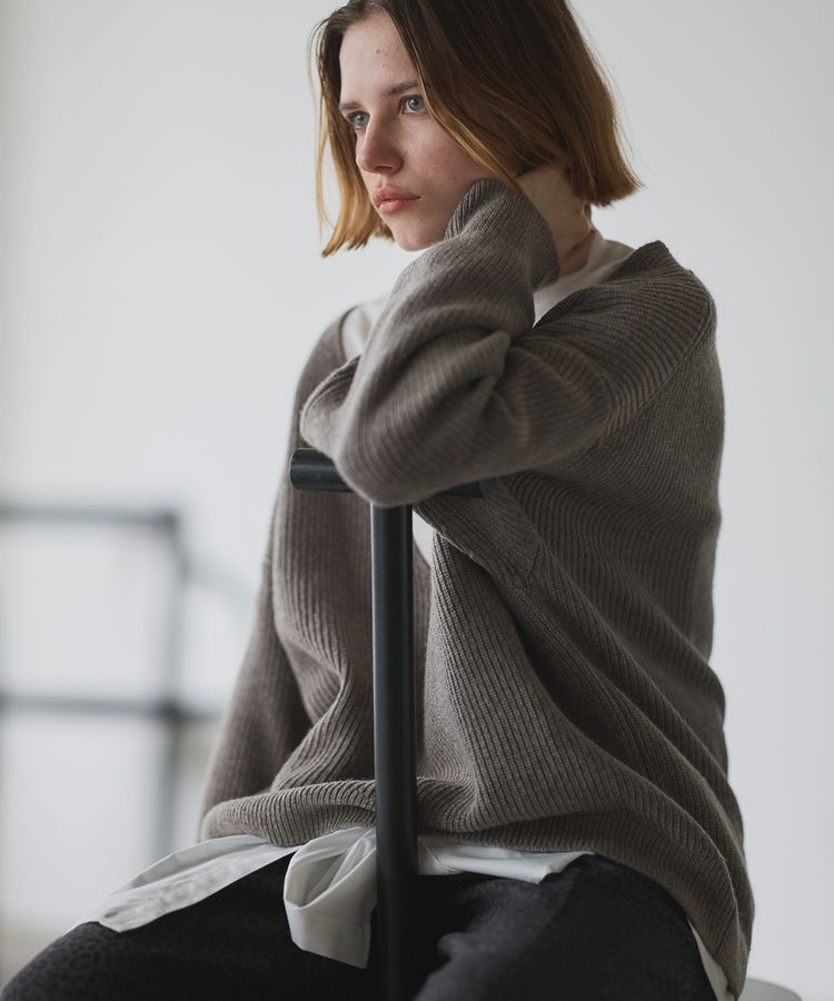 GARAGE OF GOOD CLOTHING「深Vネック畔ニットプルオーバー」|ニット・セーター|