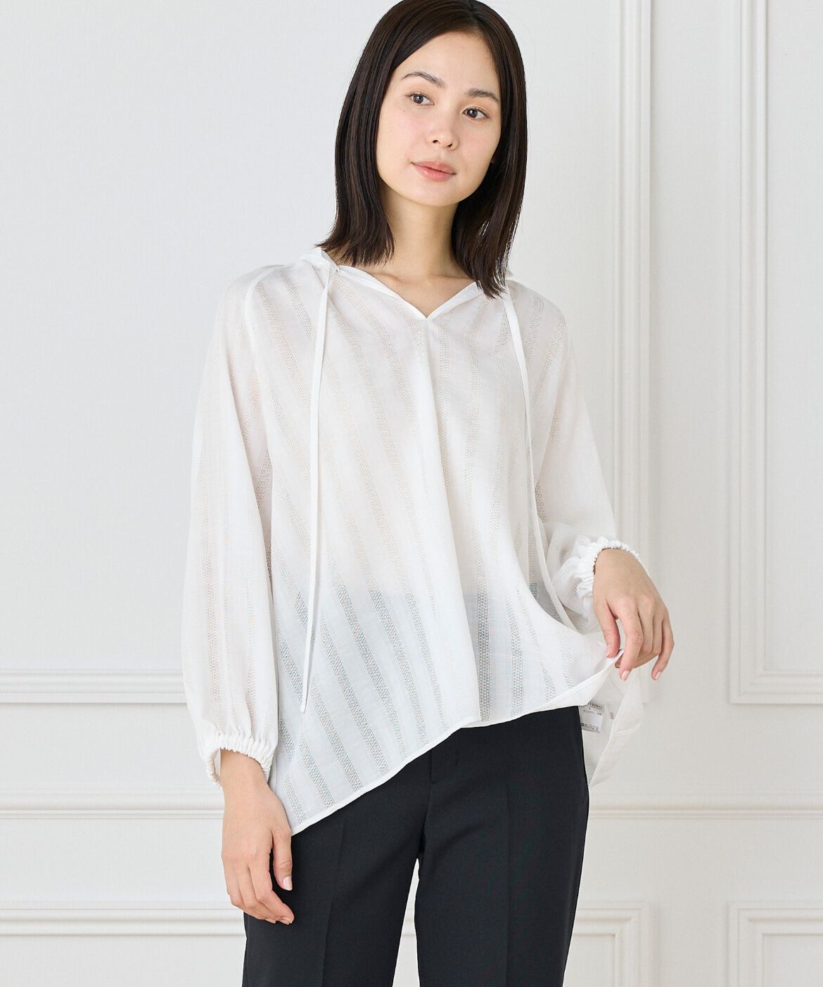 INED「からみ織ブラウス」|シャツ・ブラウス|オフホワイト1