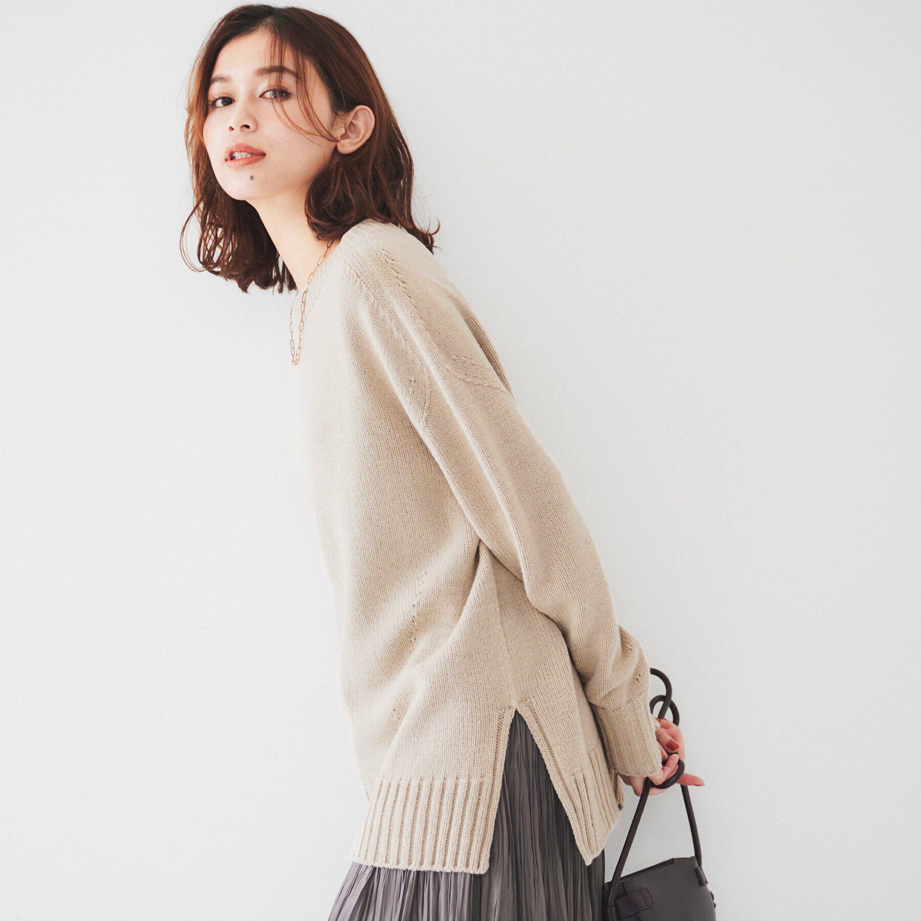 UNTITLED「【洗える/体型カバー】ミドルゲージ ロング丈ニット」|ニット・セーター|