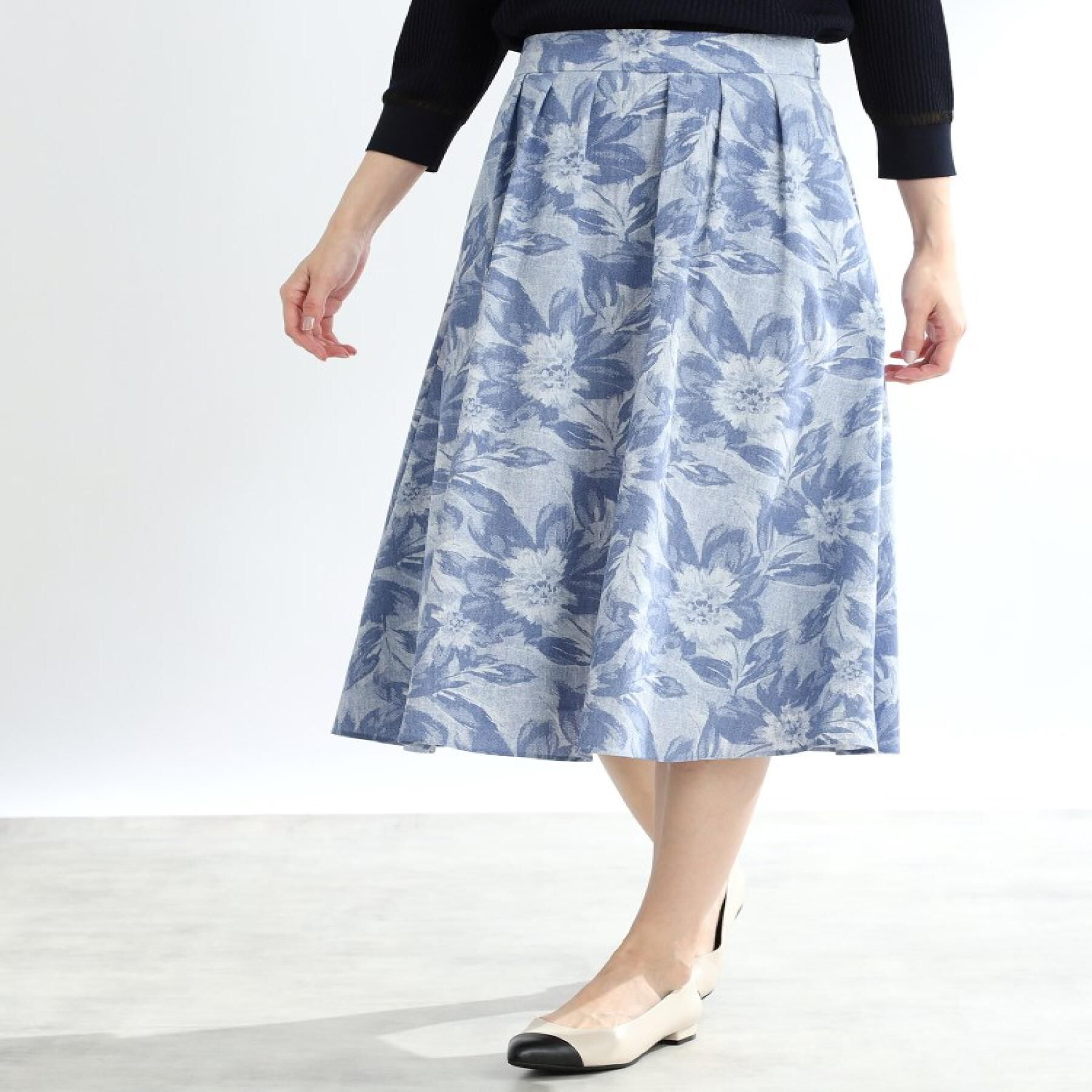 Reflect「【マシンウォッシュ可】デニムフラワーフレアスカート」|スカート|ブルー(192)