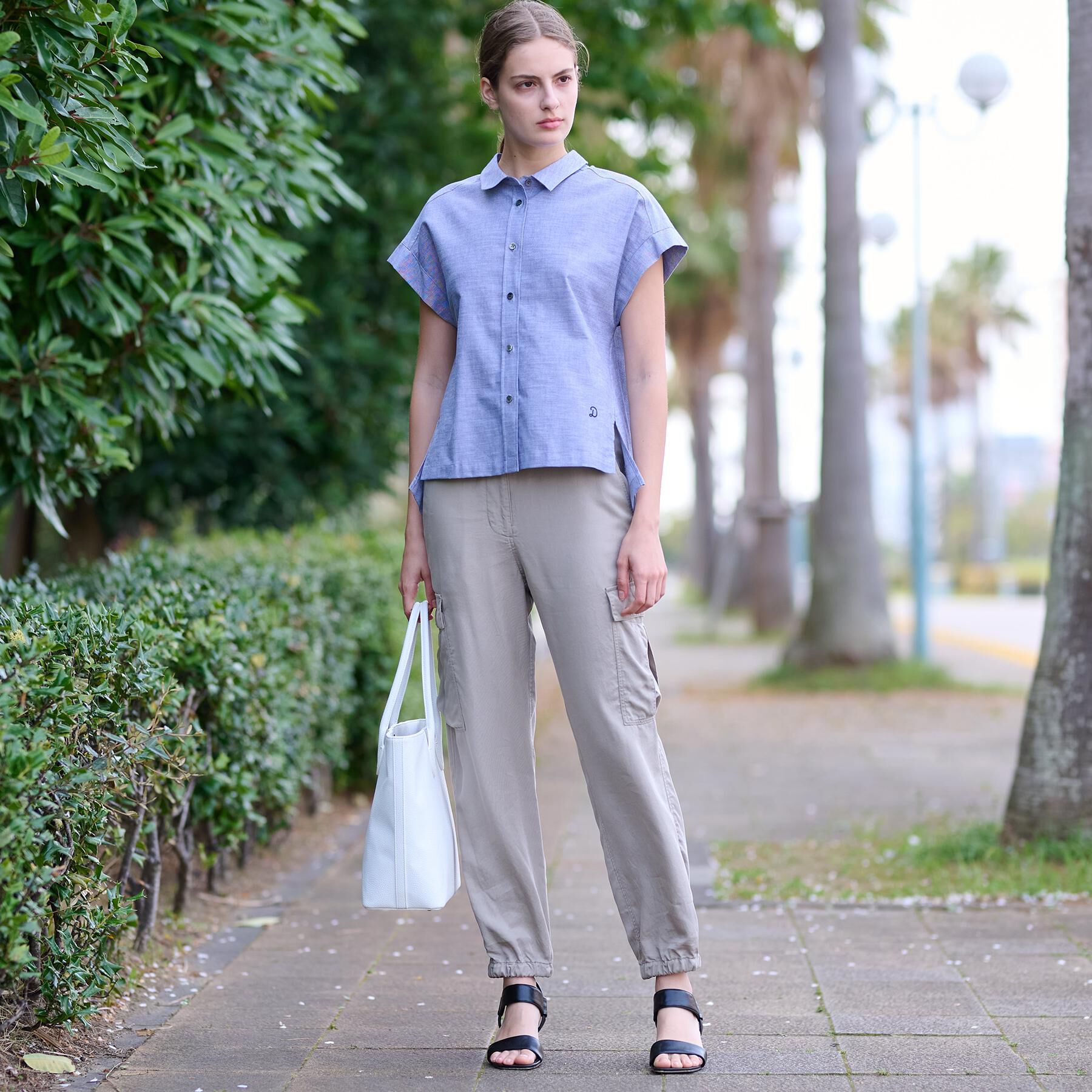 DRESSTERIOR「【日本製/コットン100％】バックフレアオックスシャツ」|シャツ・ブラウス|