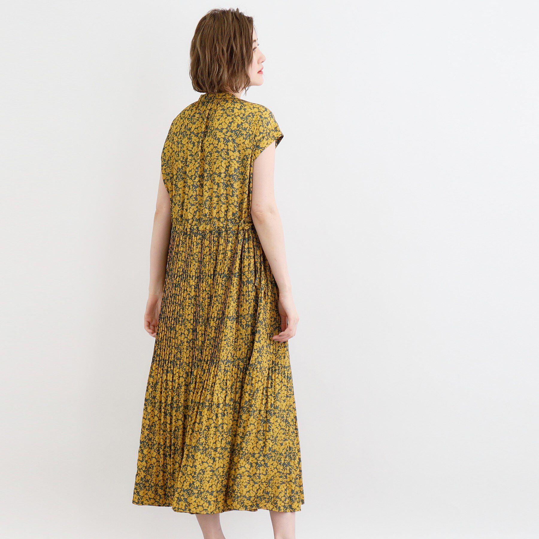 grove「シャーリングプリーツワンピース」|ワンピース|