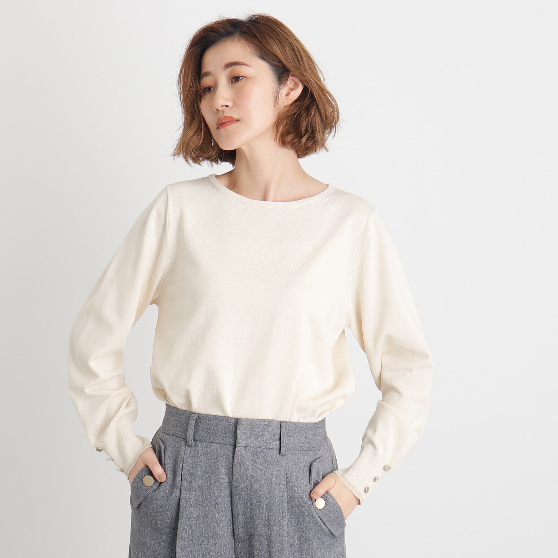 grove「袖ボタンクルーネックプルオーバー」|ニット・セーター|