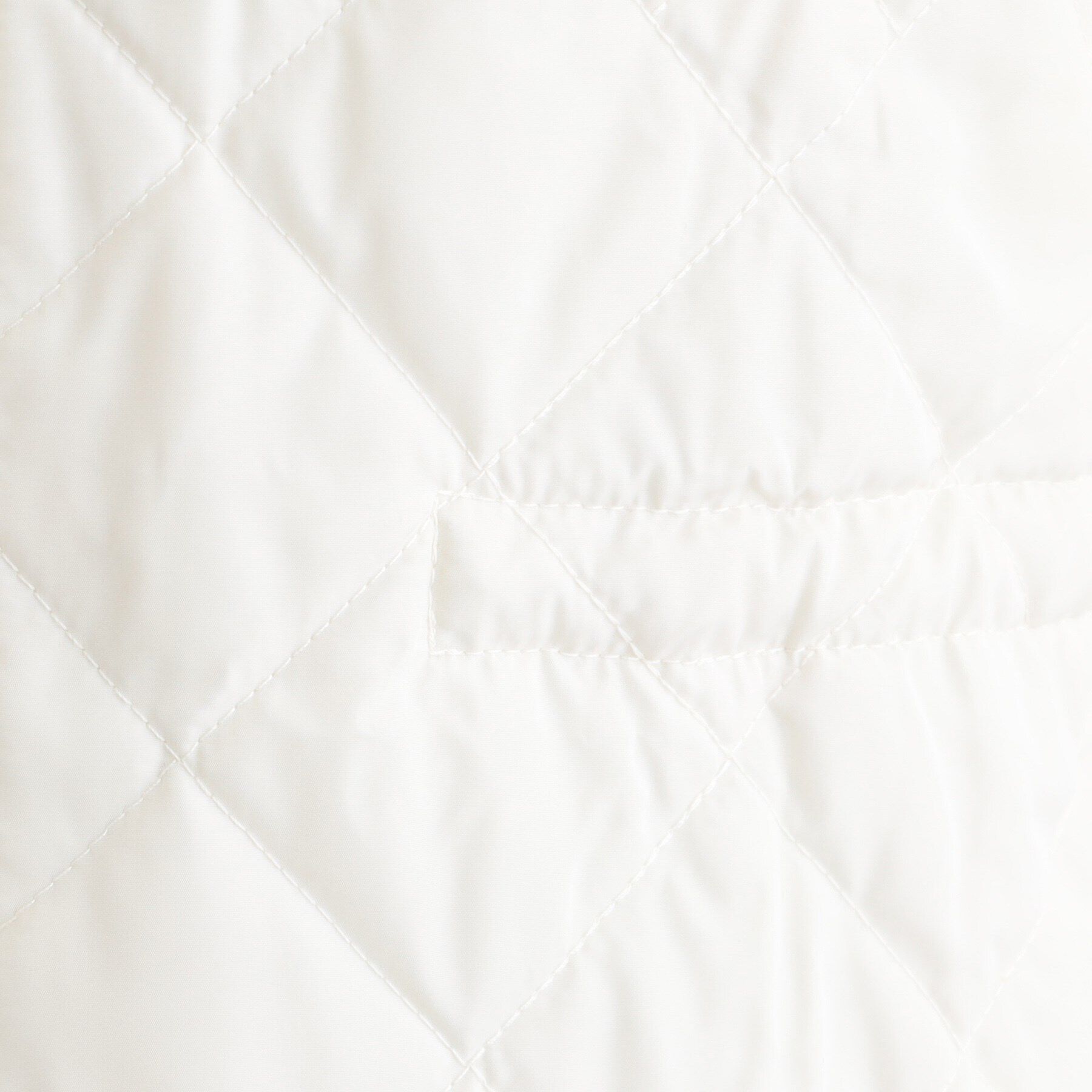 INDIVI「【2WAY/袖取り外し可能】グラデーションキルトロングコート」|ダウン|