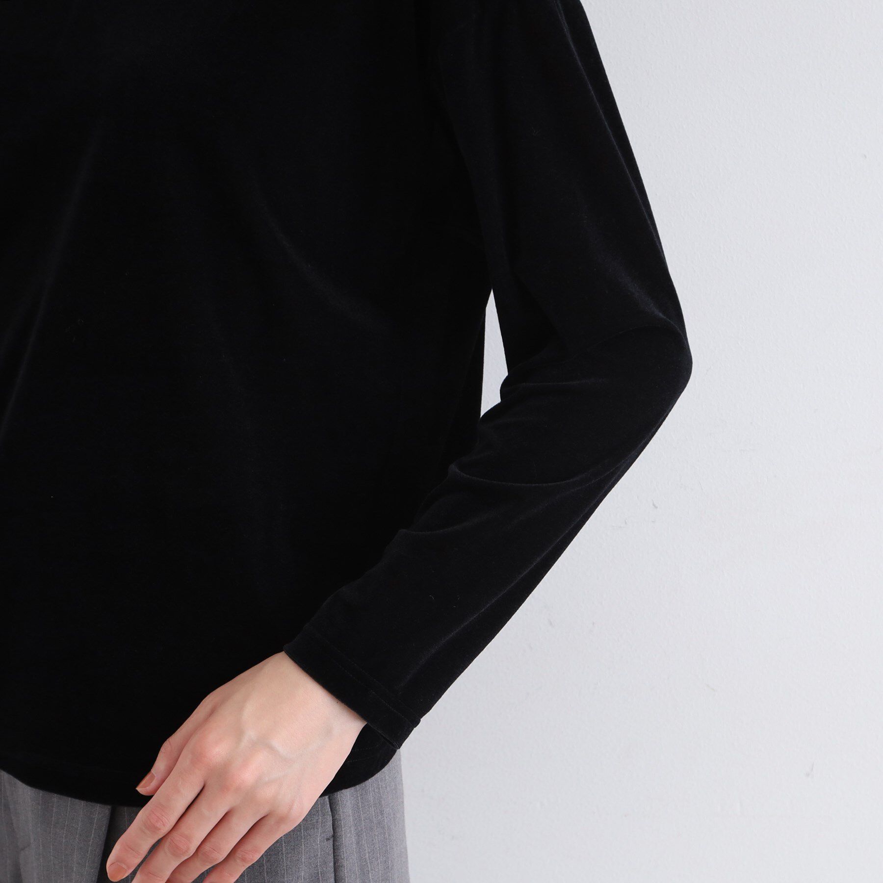 INDIVI「【洗える】コンパクトベロアカットソー」|Tシャツ・カットソー|