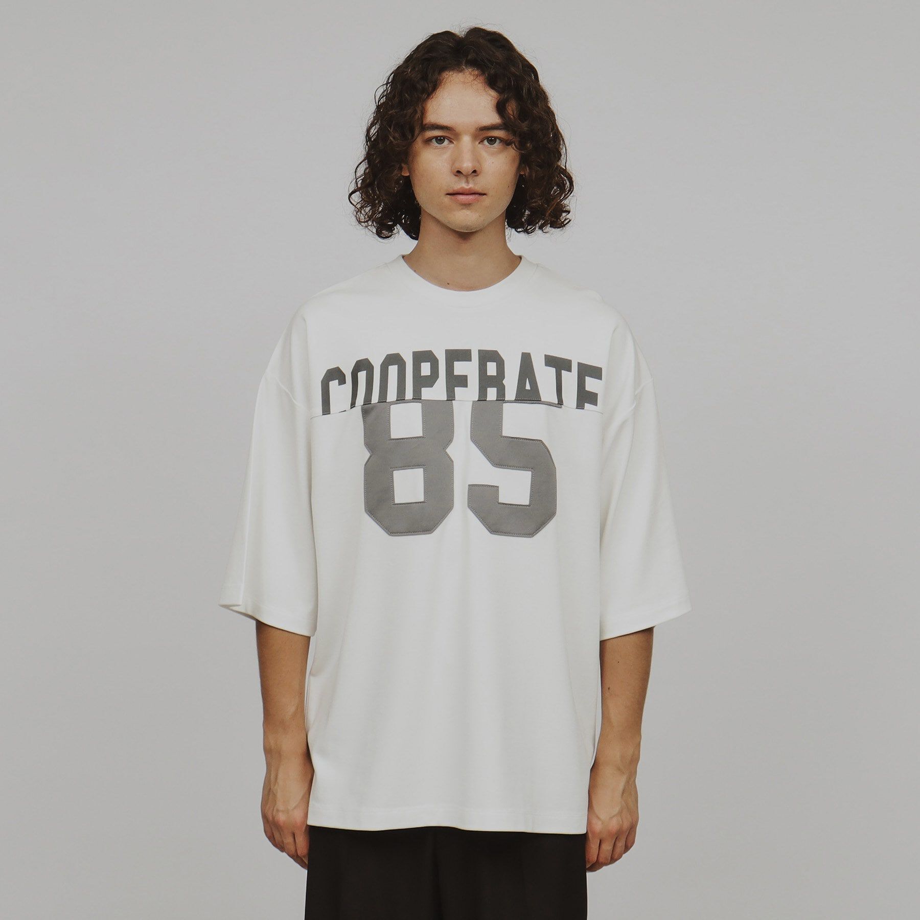 tk.TAKEO KIKUCHI「ナンバリングペイストTシャツ」|Tシャツ・カットソー|