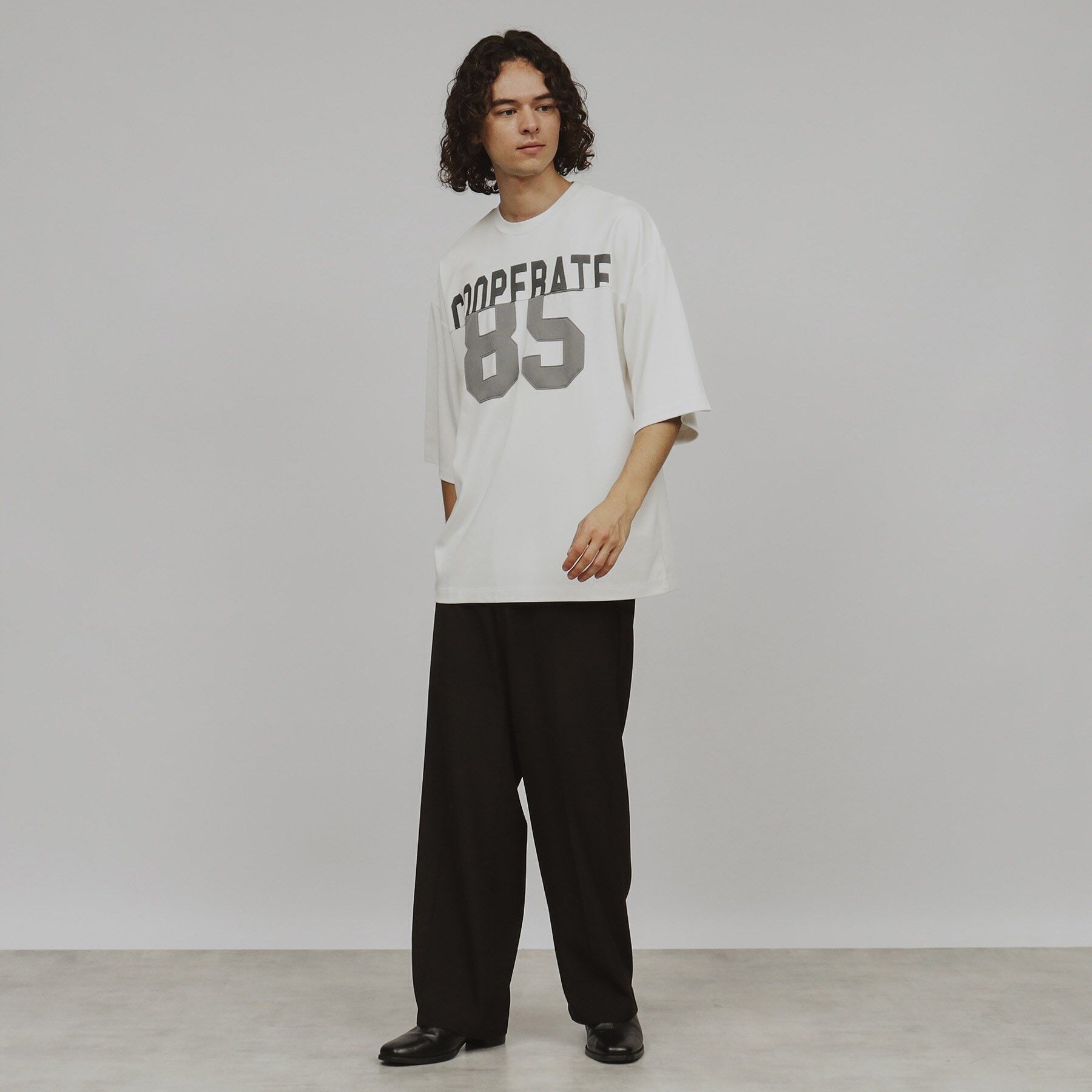 tk.TAKEO KIKUCHI「ナンバリングペイストTシャツ」|Tシャツ・カットソー|