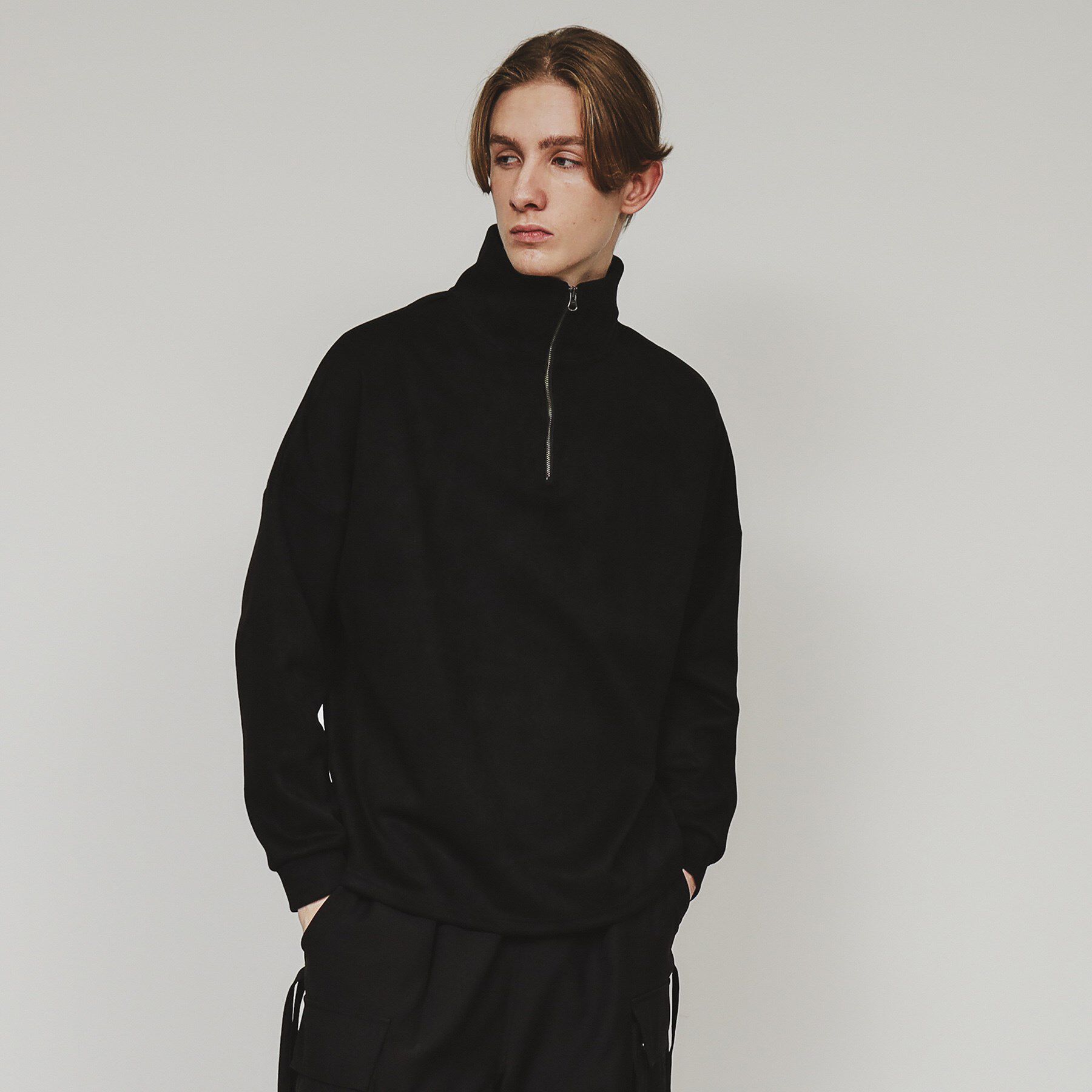 tk.TAKEO KIKUCHI「スエード調プチドルマンハーフジップカットソー」|Tシャツ・カットソー|ブラック(019)