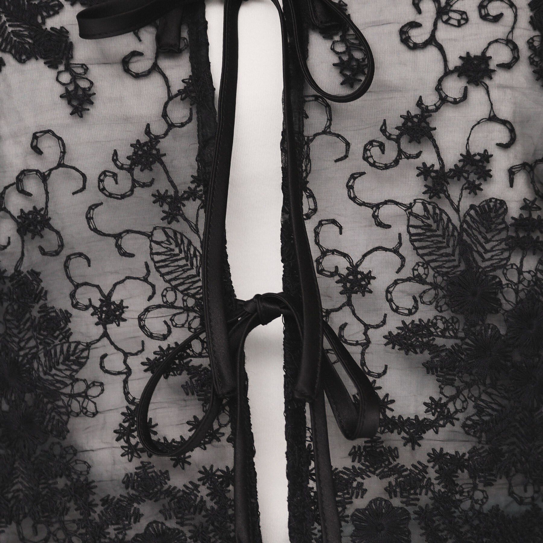 index「刺繍リボンシアーブラウス【洗濯機洗い可】」|シャツ・ブラウス|