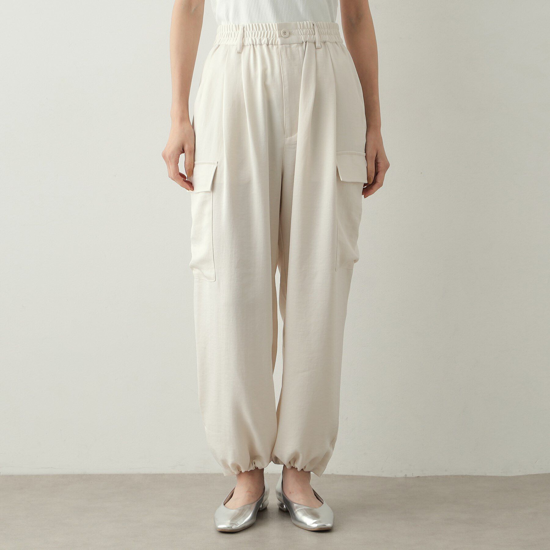 OPAQUE.CLIP「サテンイージーカーゴパンツ【洗濯機洗い可】」|その他|