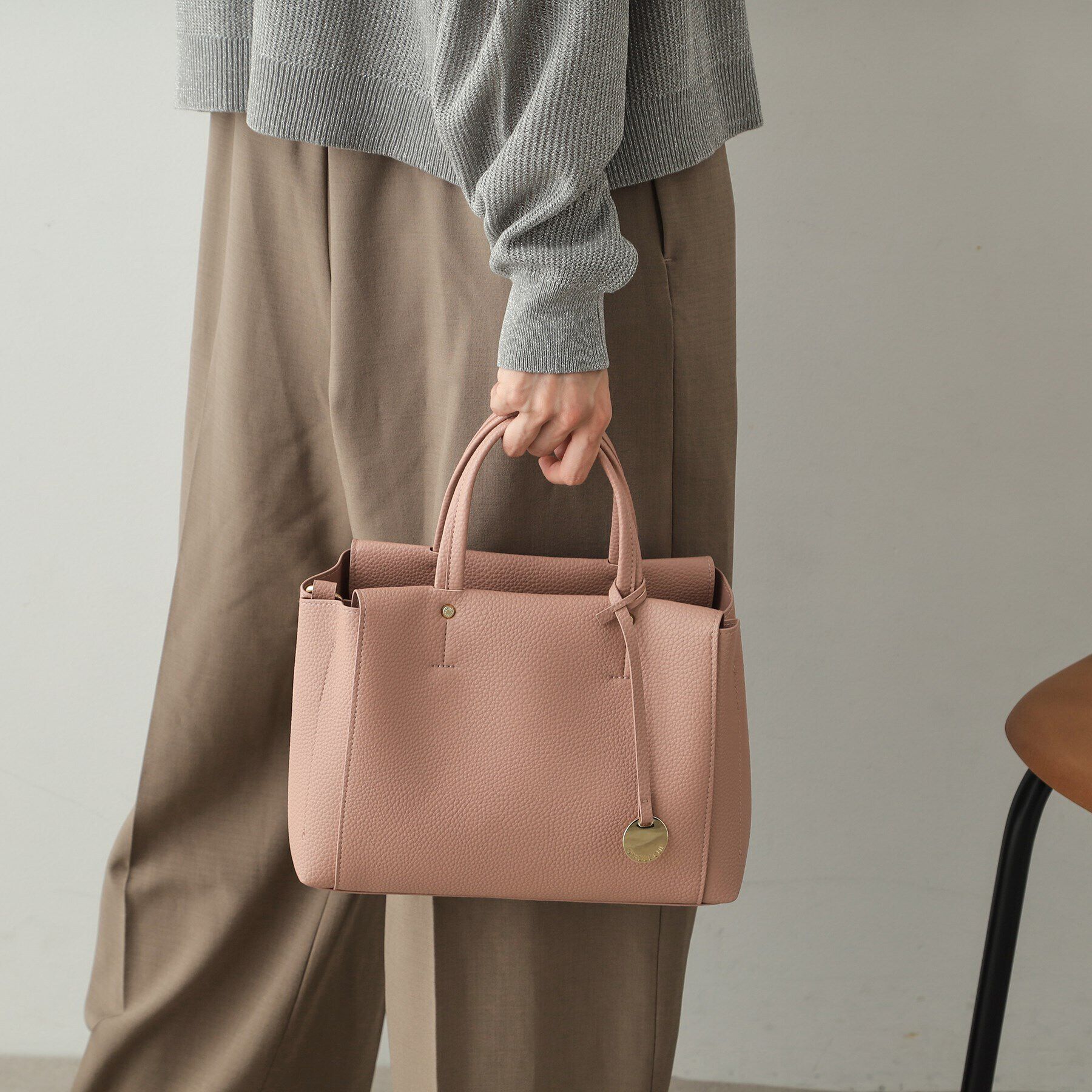 OPAQUE.CLIP「【人間工学/2WAY】シュリンクミドルトートバッグ」|トートバッグ|