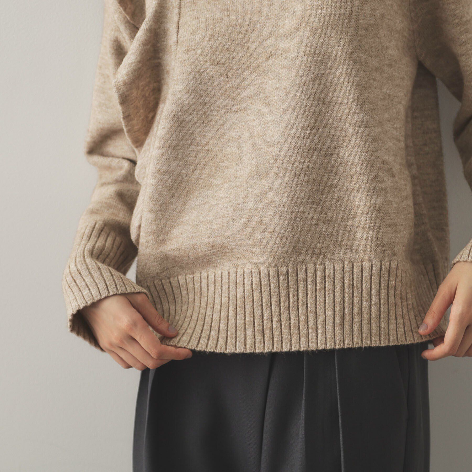 OPAQUE.CLIP「《美人百花掲載》アシメフリルミドルゲージニット【洗濯機洗い可】」|ニット・セーター|