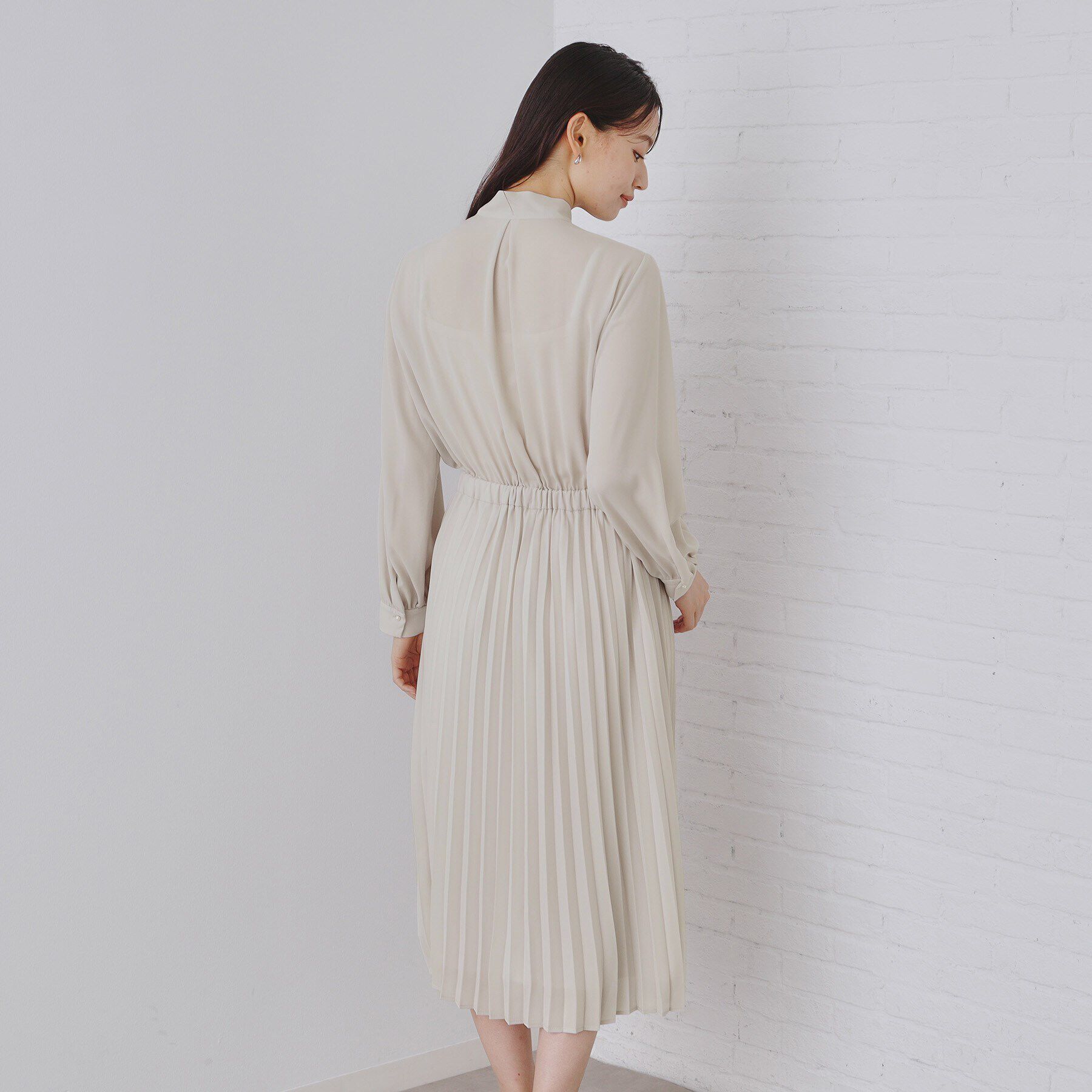 OPAQUE.CLIP「《通勤・セレモニー対応》ジョーゼットプリーツワンピース【洗える】」|ワンピース|