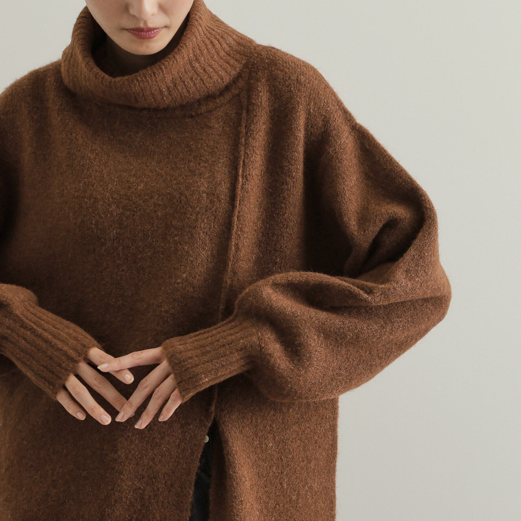 OPAQUE.CLIP「タートルスリットチュニックニット【洗濯機洗い可】」|ニット・セーター|