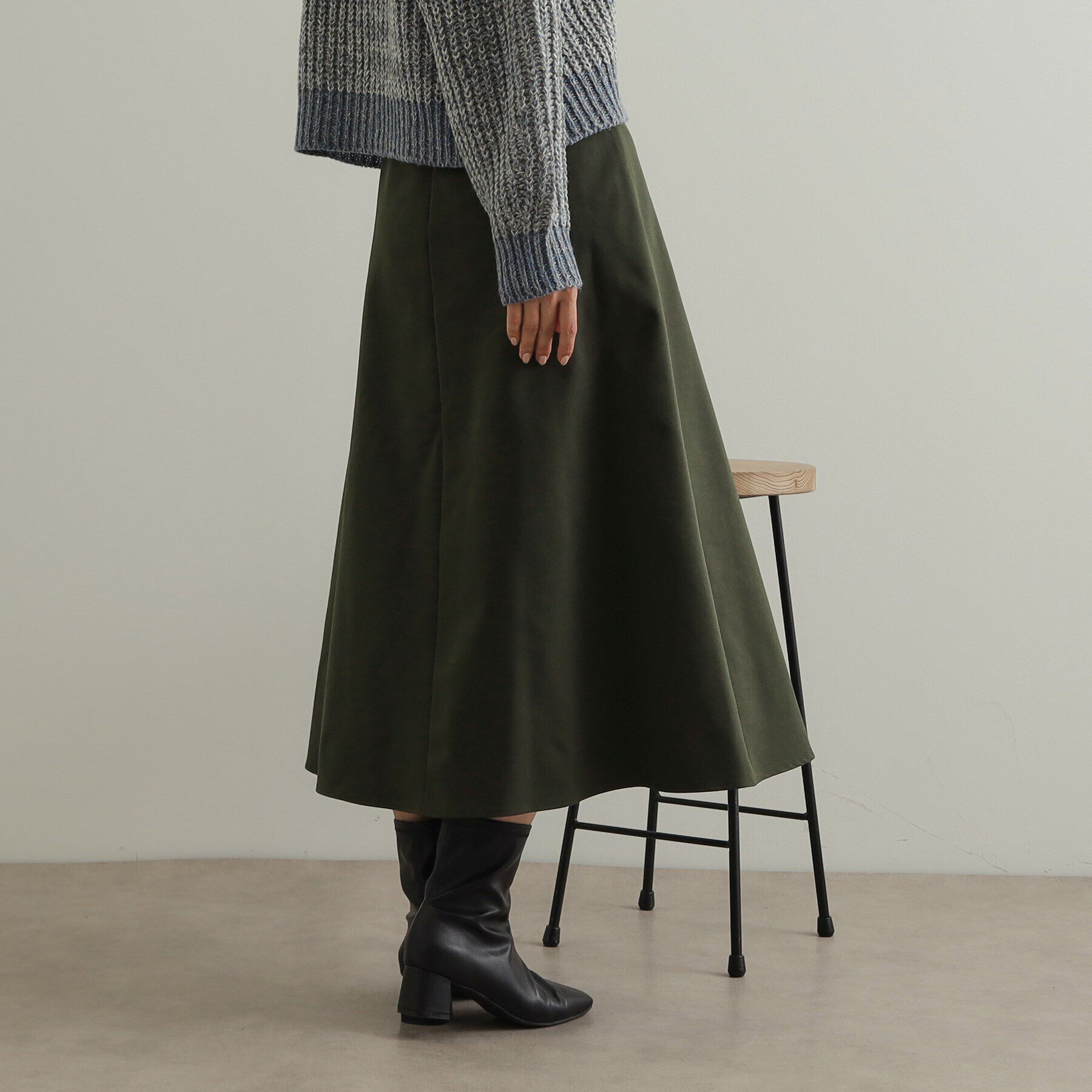 OPAQUE.CLIP「フロントタックミディスカート【洗濯機洗い可】」|スカート|