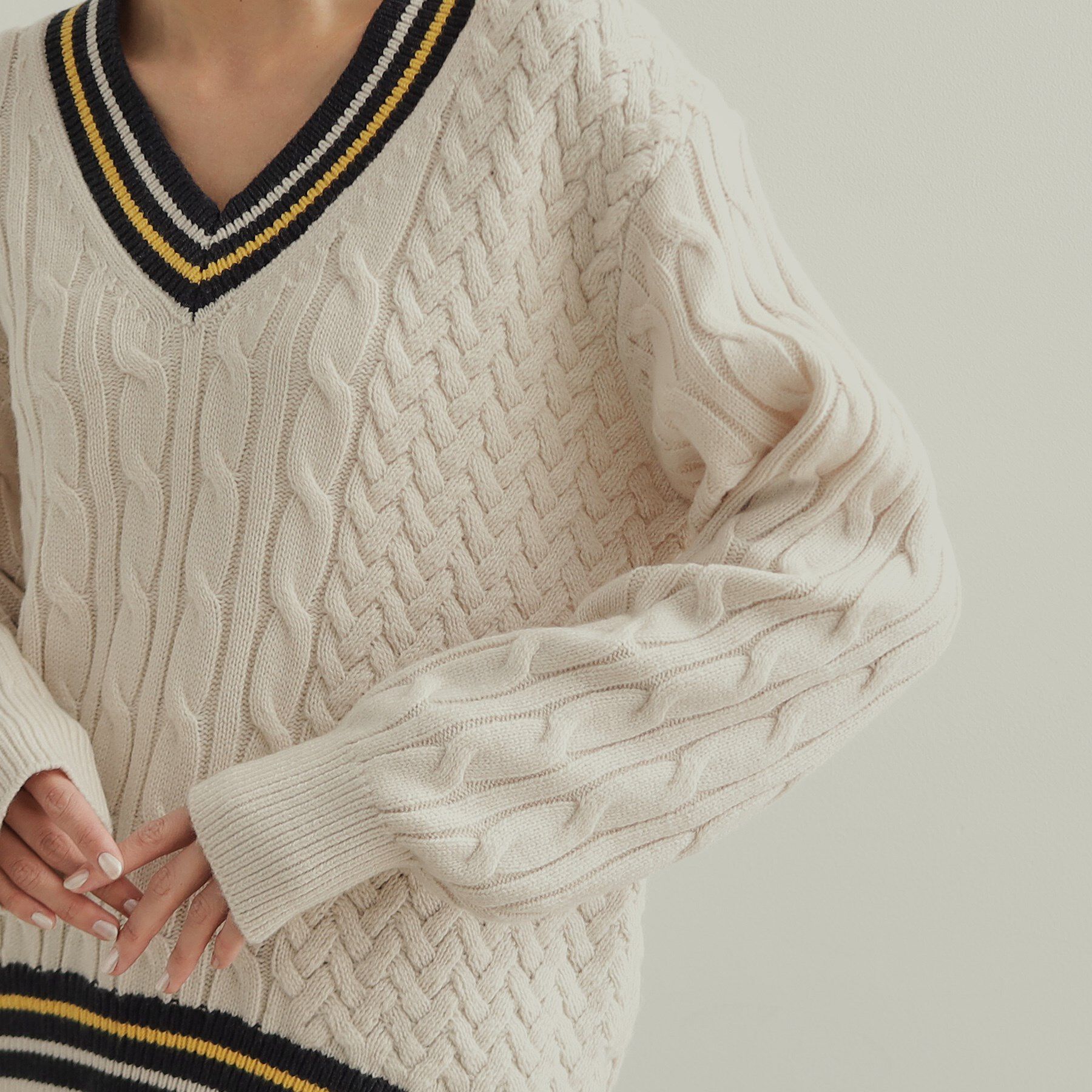 OPAQUE.CLIP「配色ラインチルデンVネックニット【洗濯機洗い可】」|ニット・セーター|