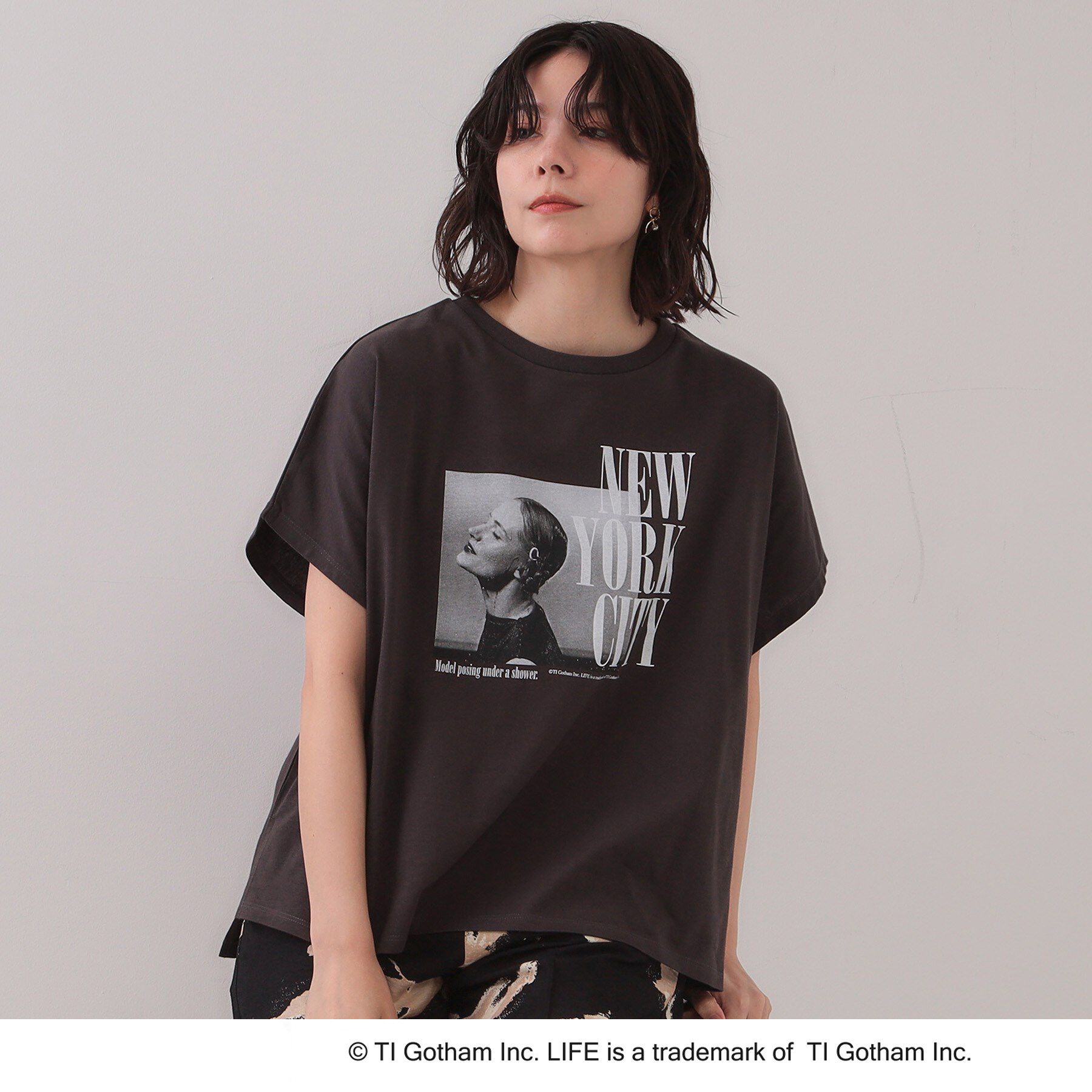 OPAQUE.CLIP「【LIFE（ライフ）】フォトTシャツ」|Tシャツ・カットソー|チャコールグレー(0