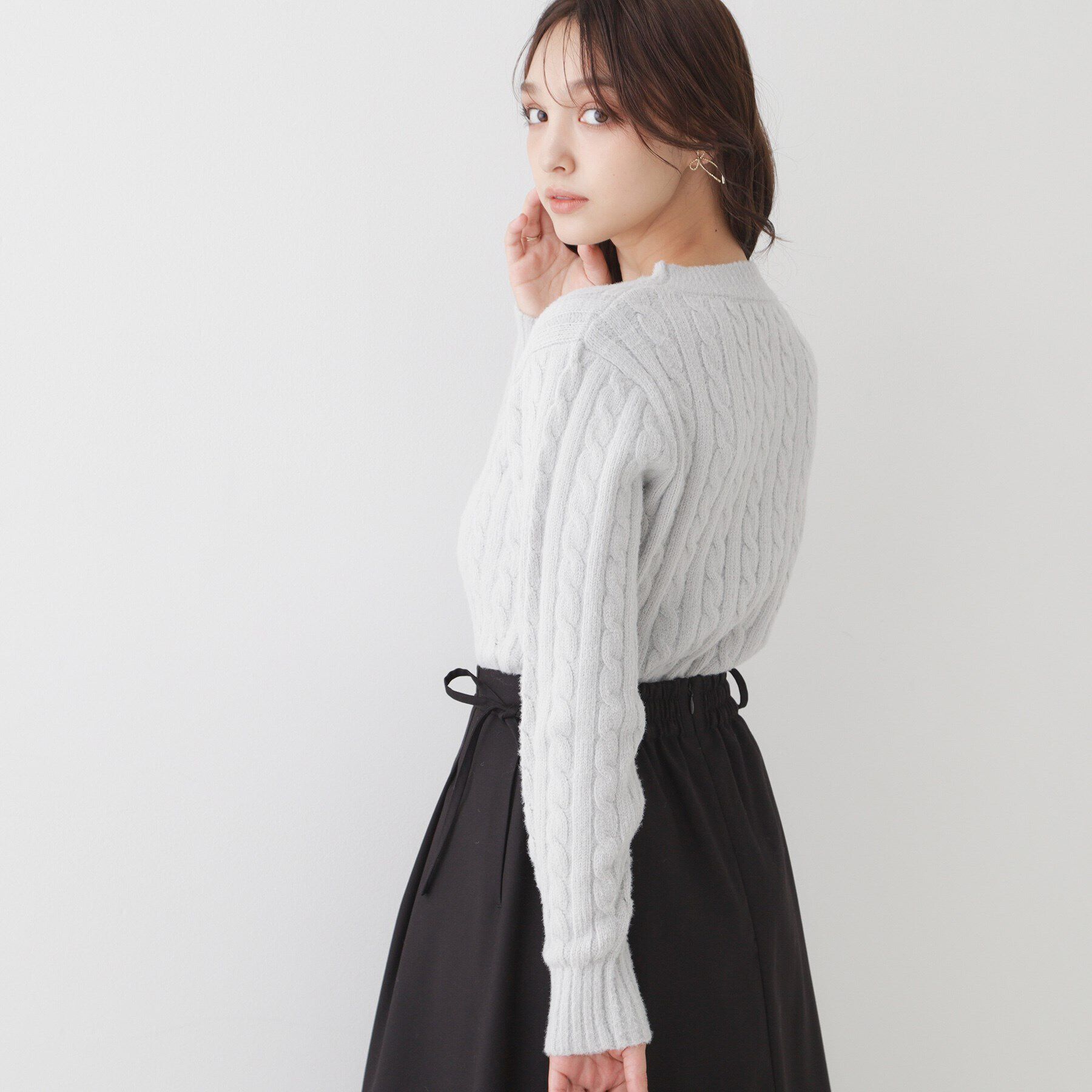 Couture broach「フェザーケーブルニットプルオーバー」|ニット・セーター|