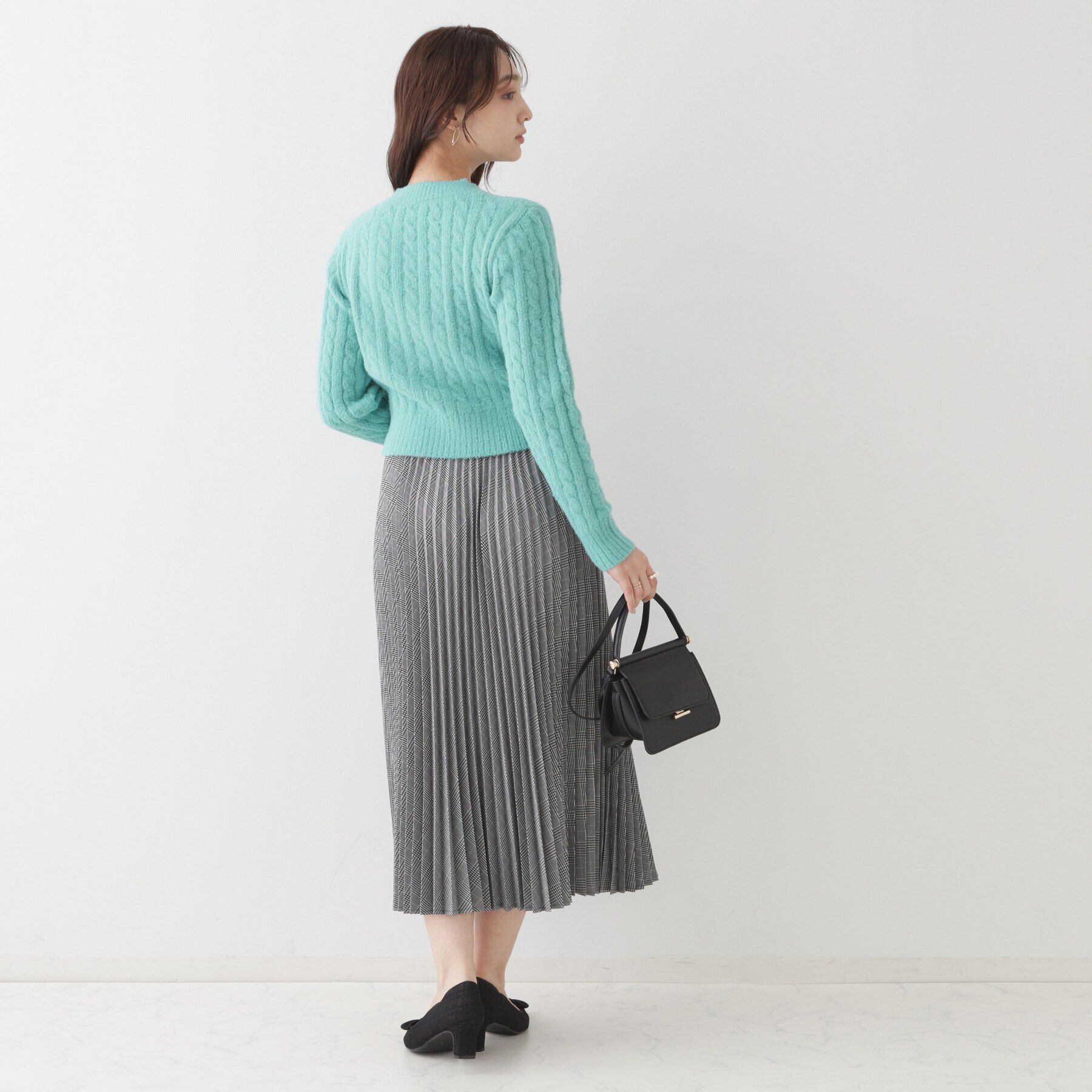 Couture broach「フェザーケーブルニットプルオーバー」|ニット・セーター|