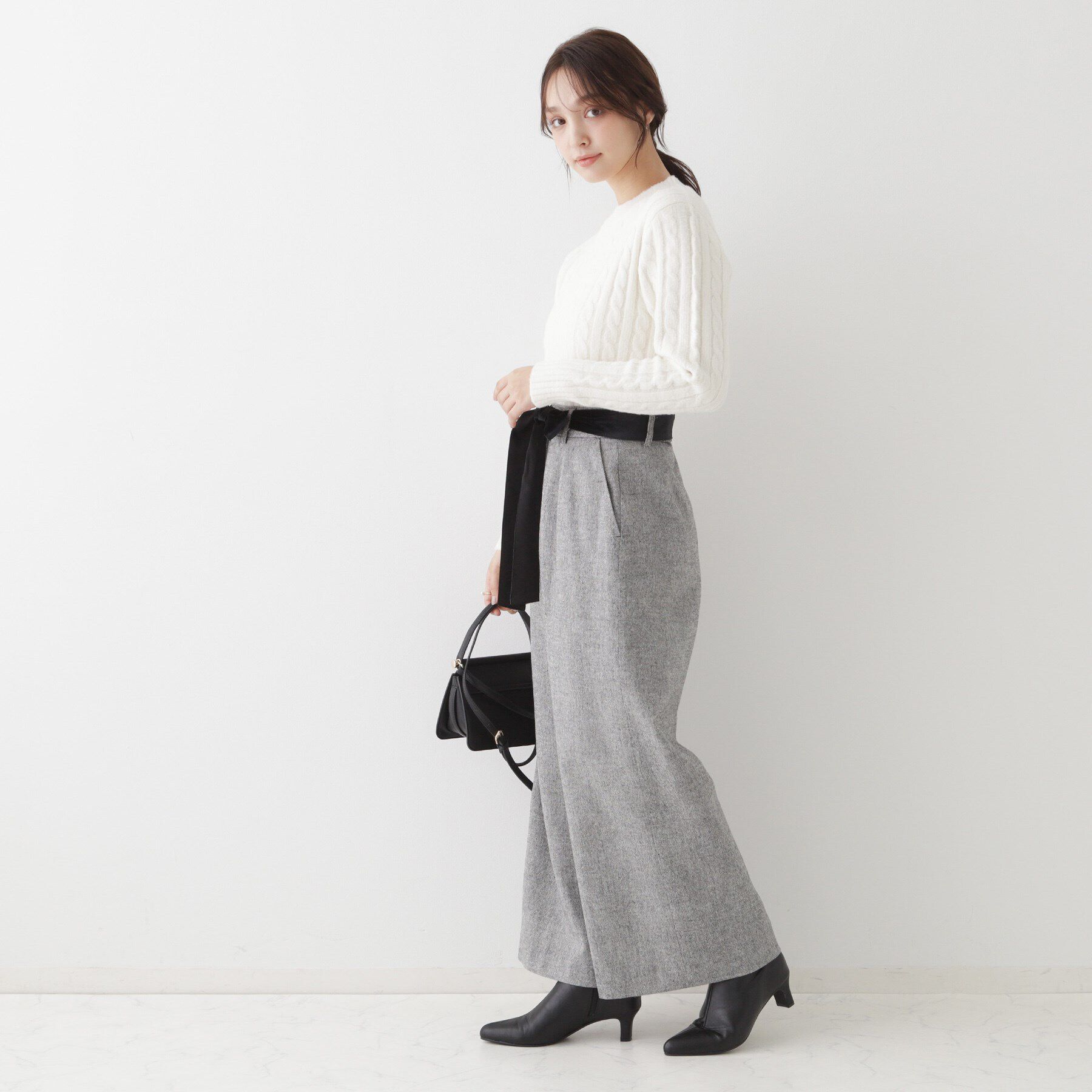 Couture broach「フェザーケーブルニットプルオーバー」|ニット・セーター|