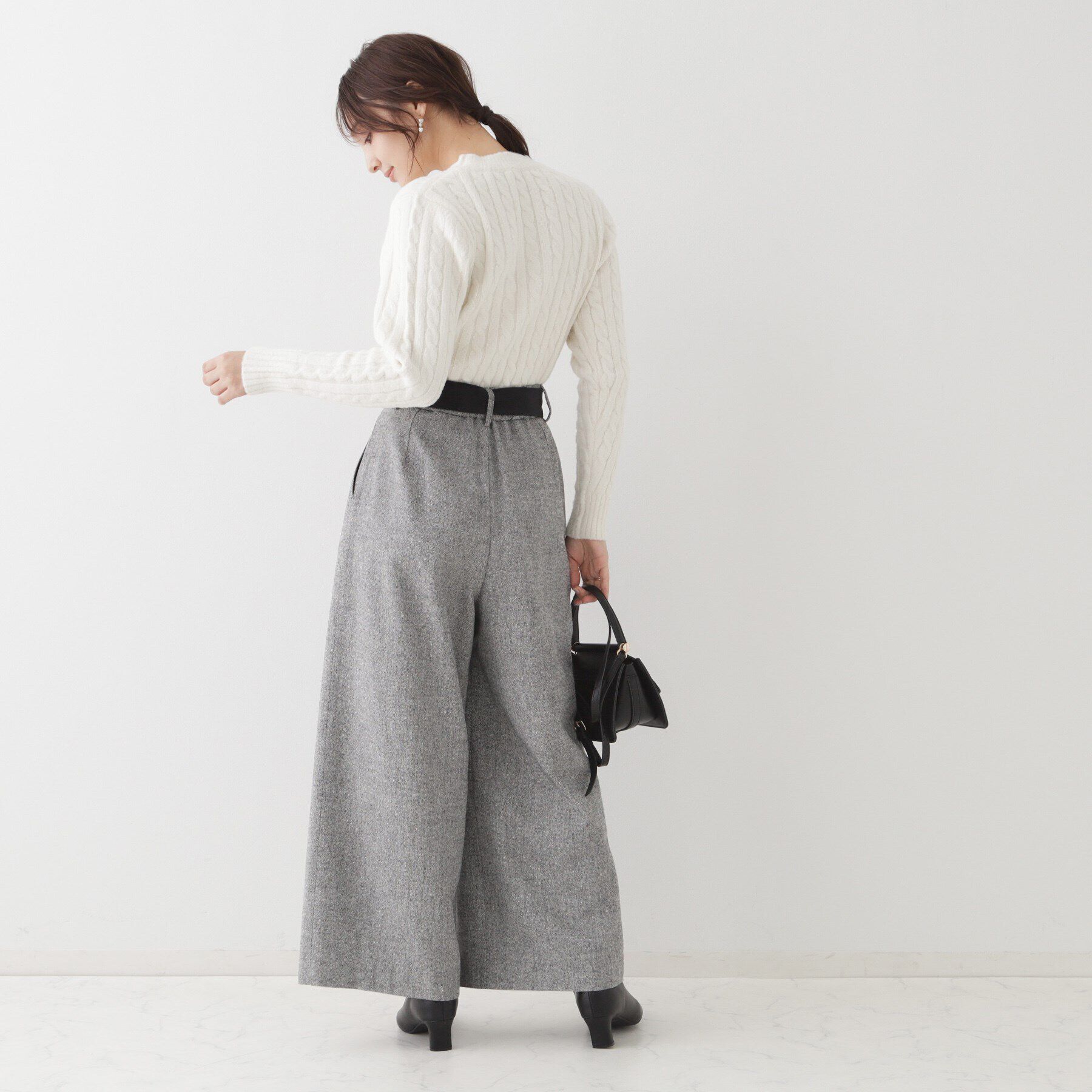 Couture broach「フェザーケーブルニットプルオーバー」|ニット・セーター|