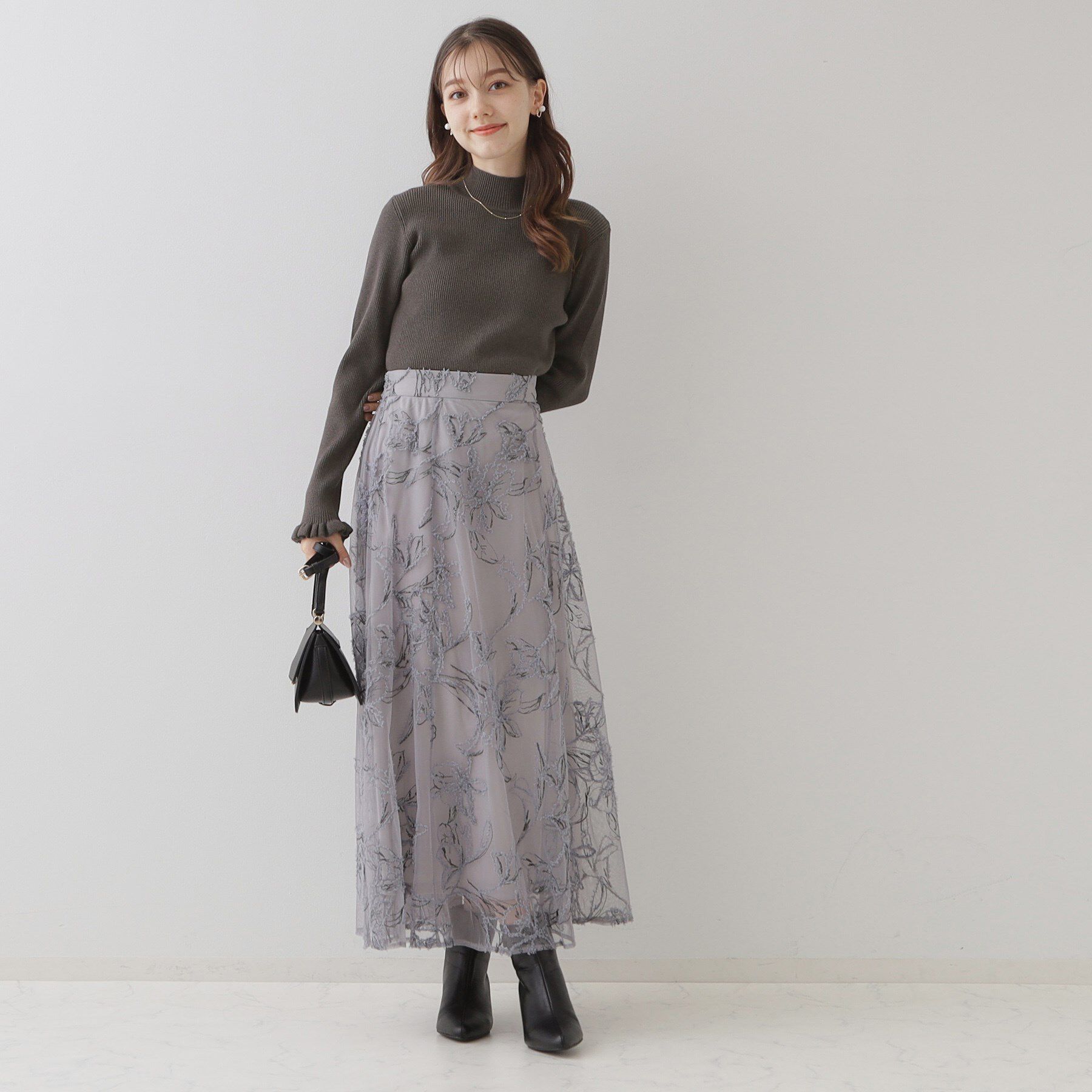 Couture broach「【プチプラ・フェミニンもカジュアルも】サステナブル　バックパール調プチフリルリブ」|ニット・セーター|