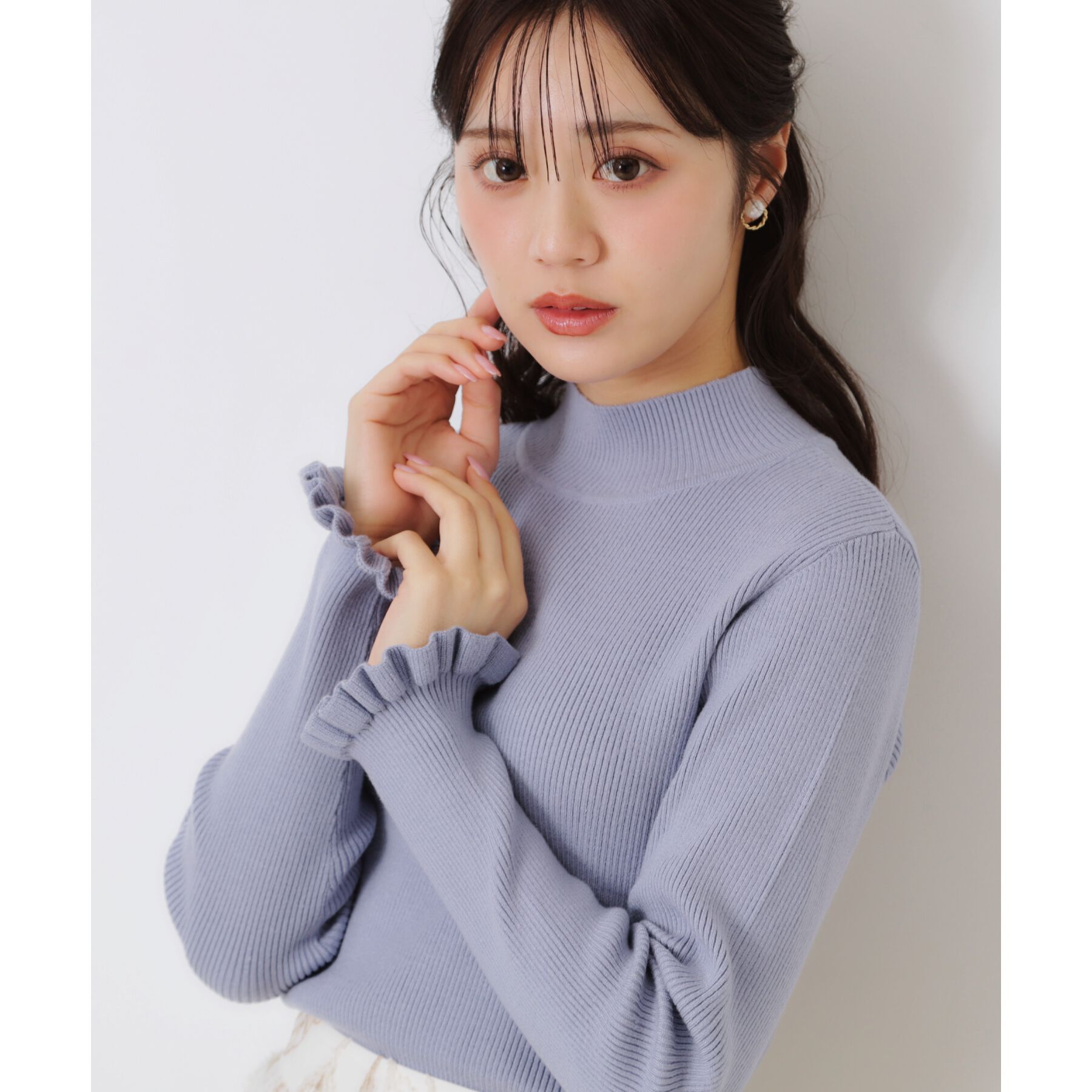 Couture broach「【プチプラ・フェミニンもカジュアルも】サステナブル　バックパール調プチフリルリブ」|ニット・セーター|