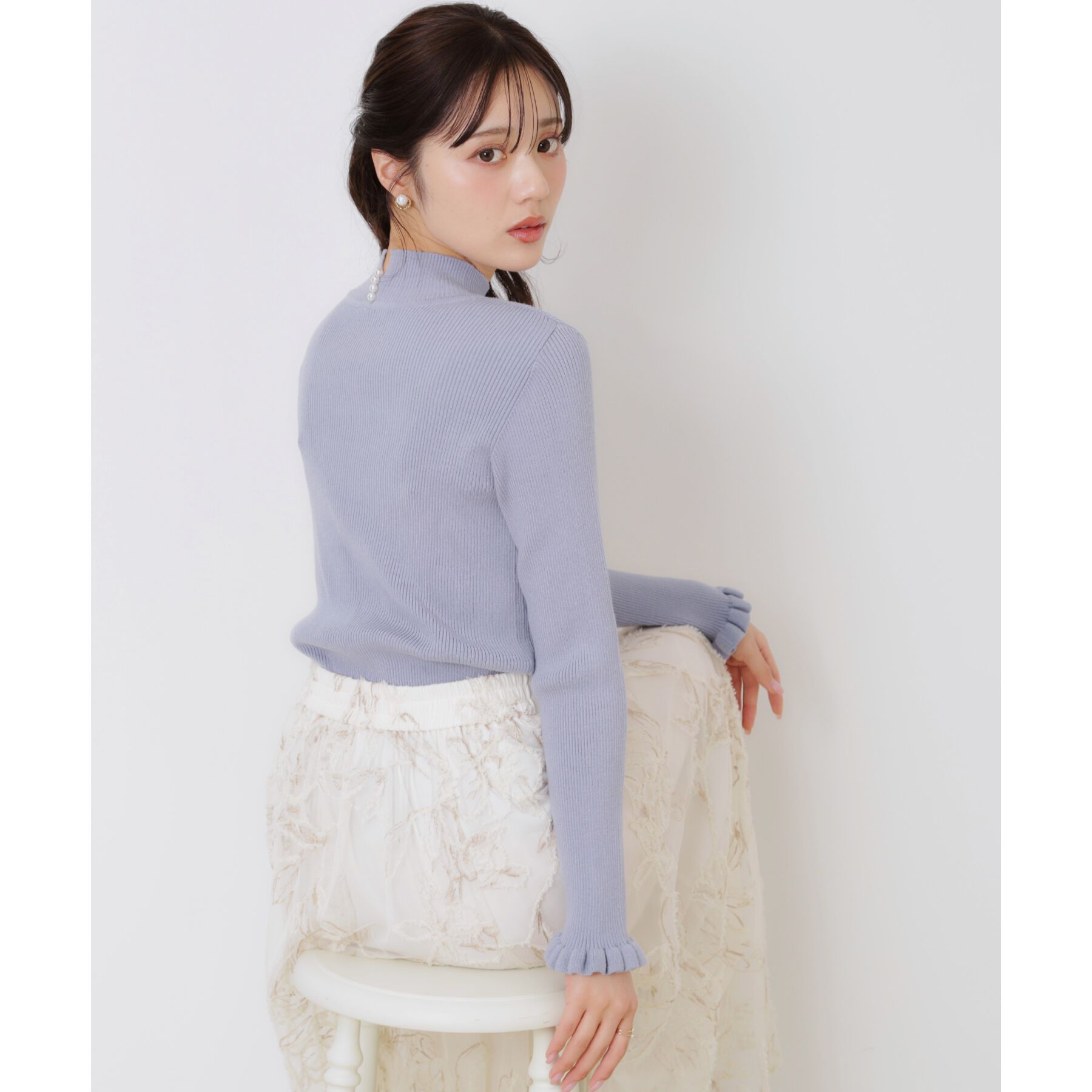 Couture broach「【プチプラ・フェミニンもカジュアルも】サステナブル　バックパール調プチフリルリブ」|ニット・セーター|