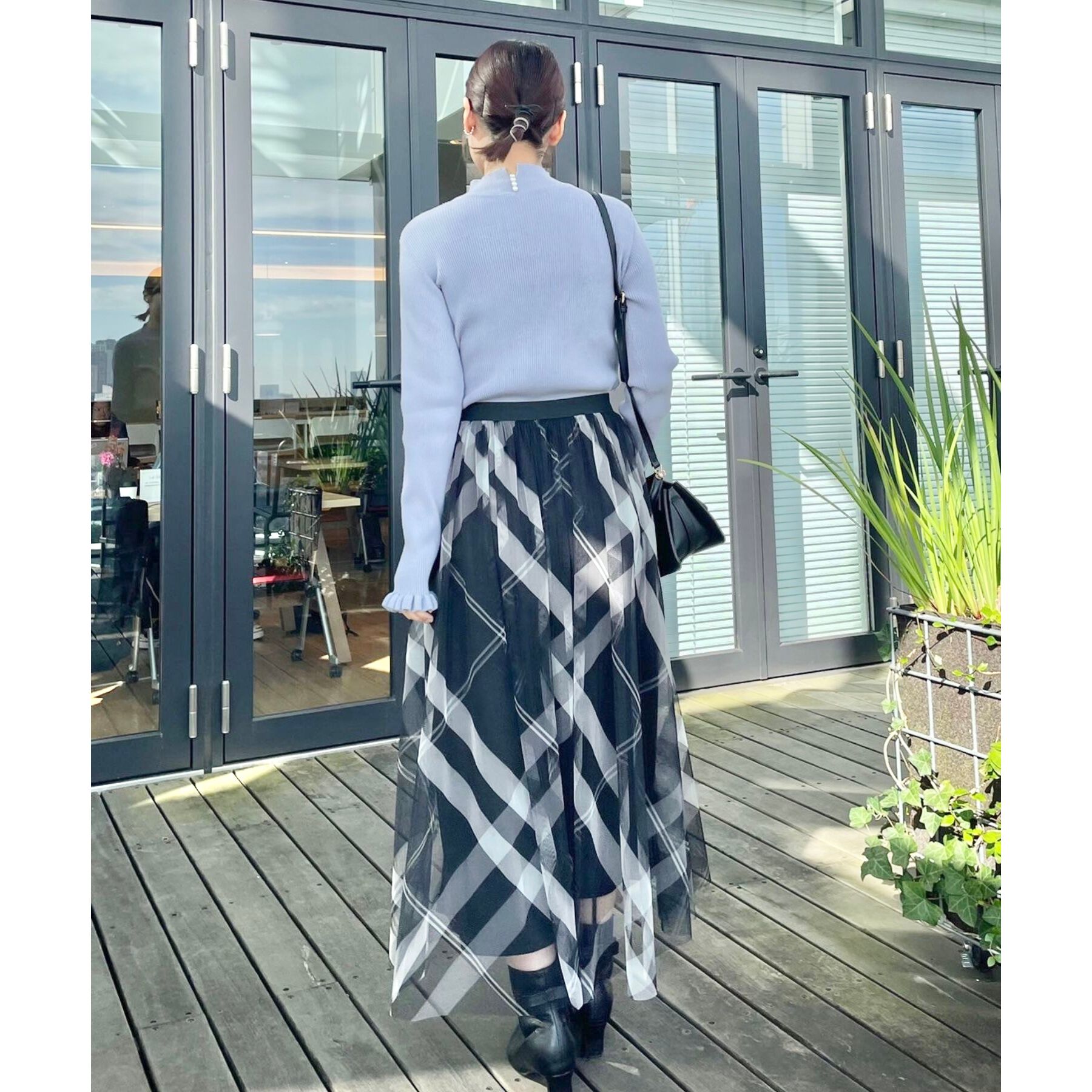 Couture broach「【プチプラ・フェミニンもカジュアルも】サステナブル　バックパール調プチフリルリブ」|ニット・セーター|