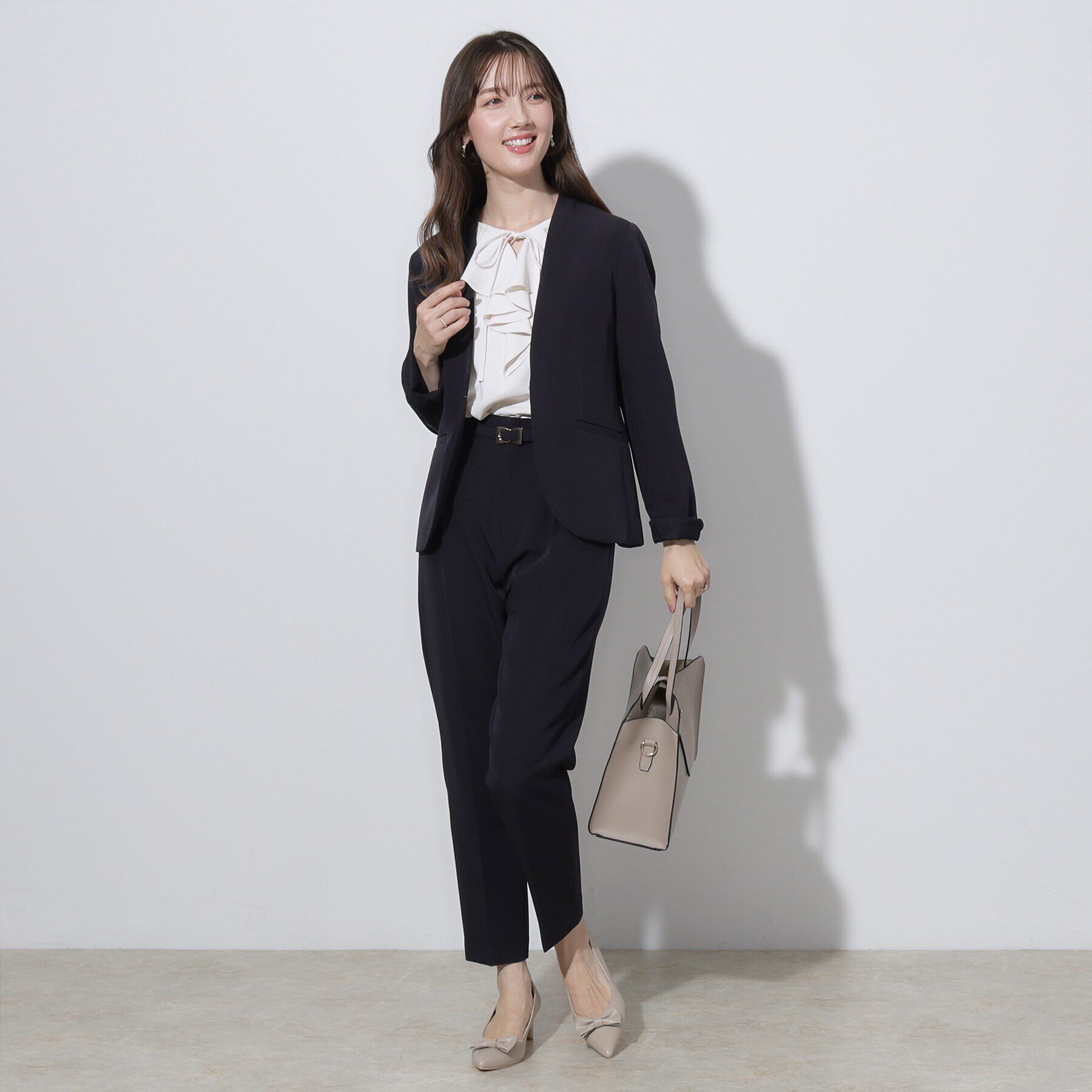 Couture broach「【セレモニーシーン/お仕事にも】ダブルクロスカラーレスジャケット」|ノーカラージャケット|