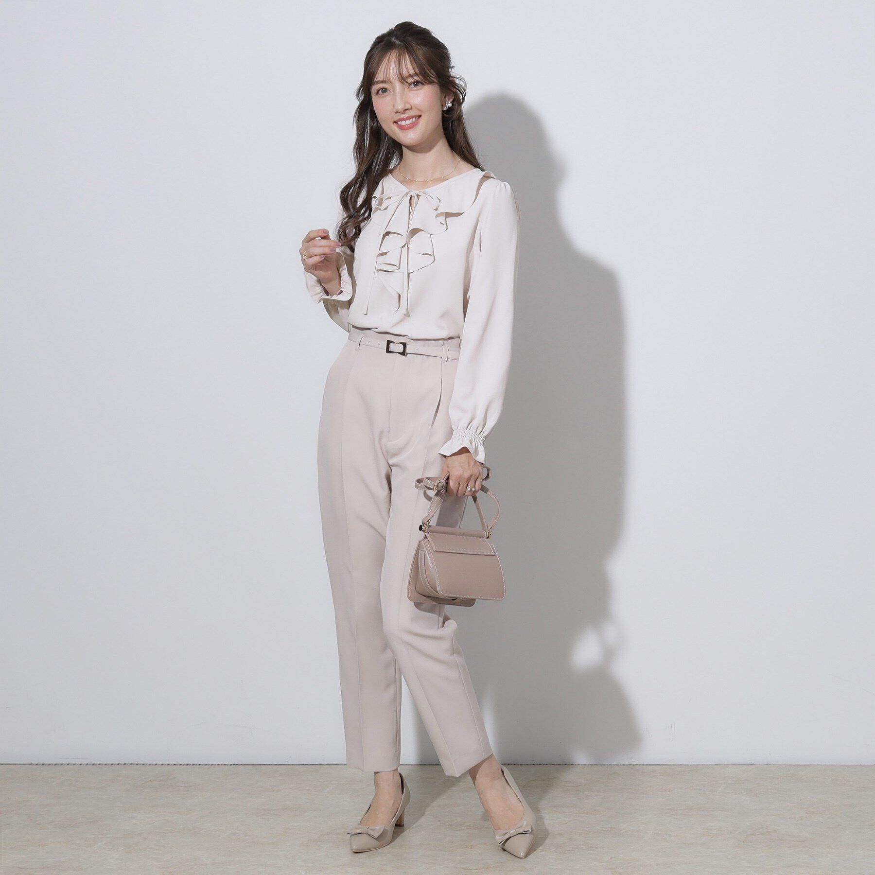 Couture broach「【セレモニーシーン/お仕事にも】ラッフルフリルブラウス」|シャツ・ブラウス|