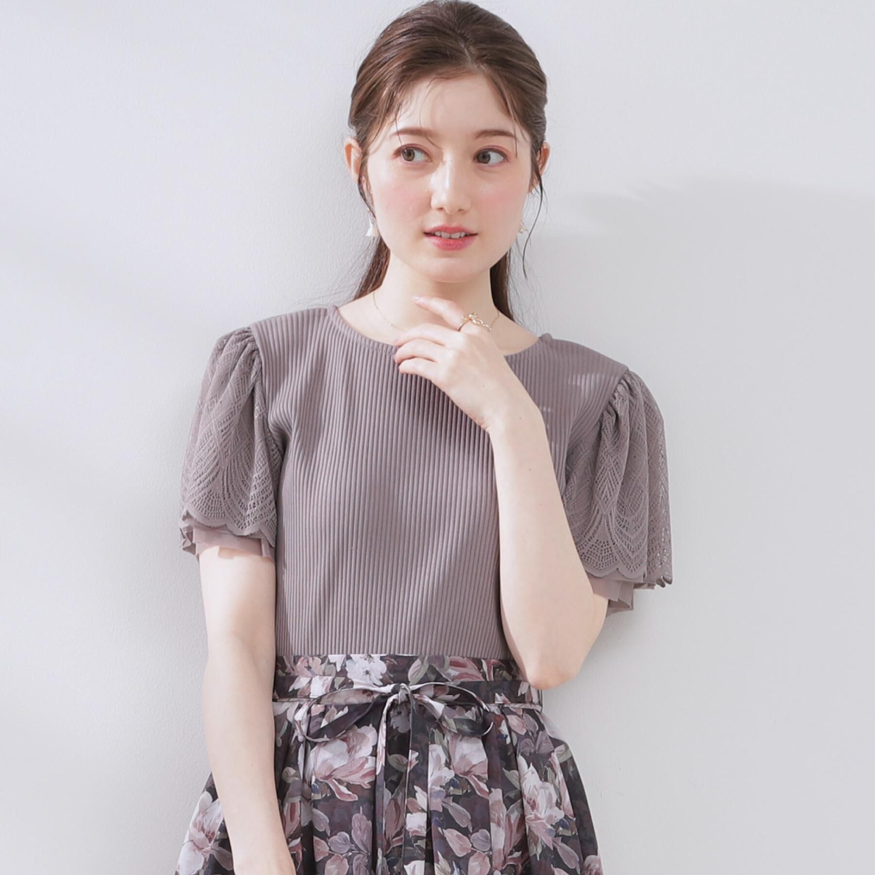 Couture broach「【二の腕カバー・通勤】レース袖テレコトップス」|Tシャツ・カットソー|