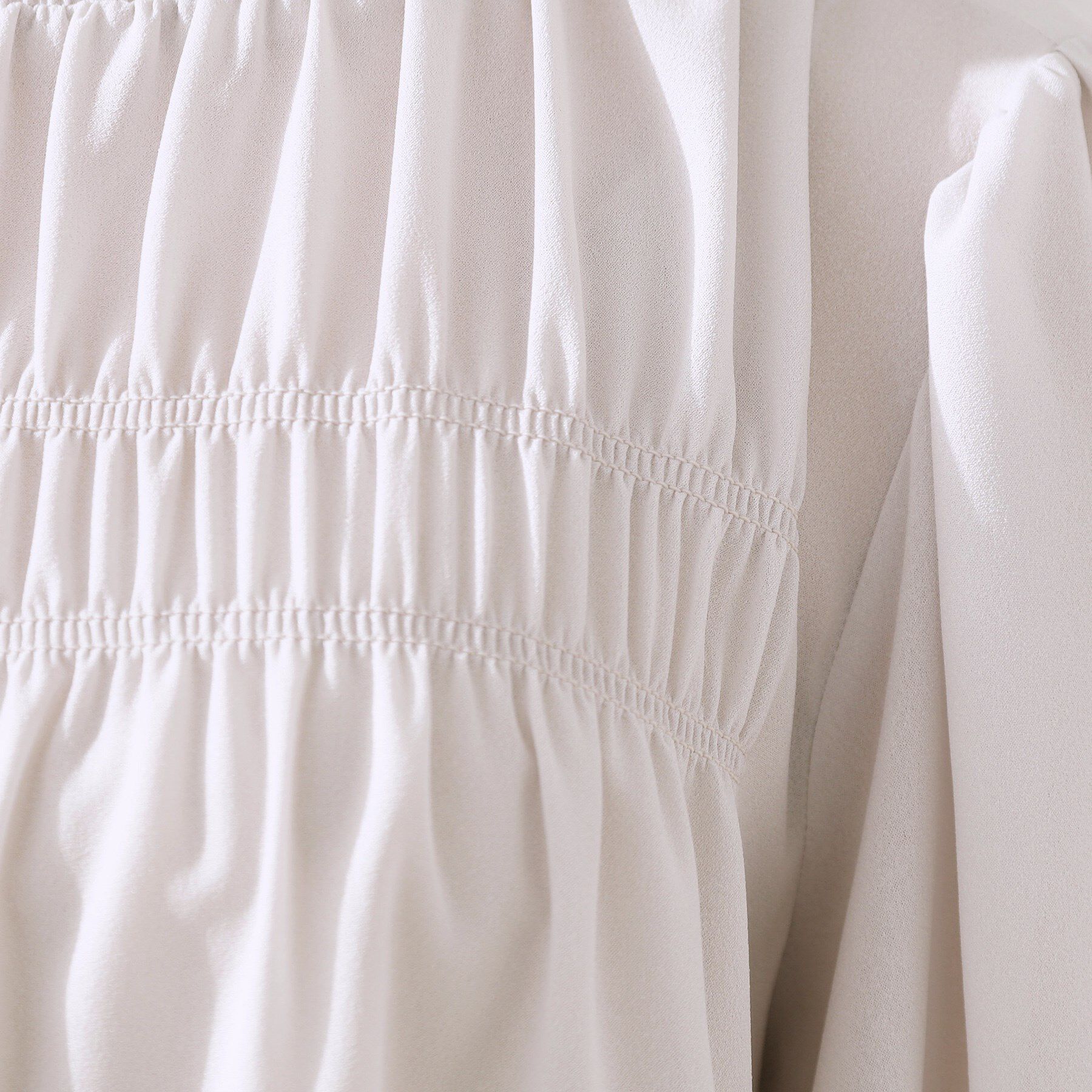 Couture broach「【二の腕カバー・通勤】シャーリングシアーブラウス」|シャツ・ブラウス|