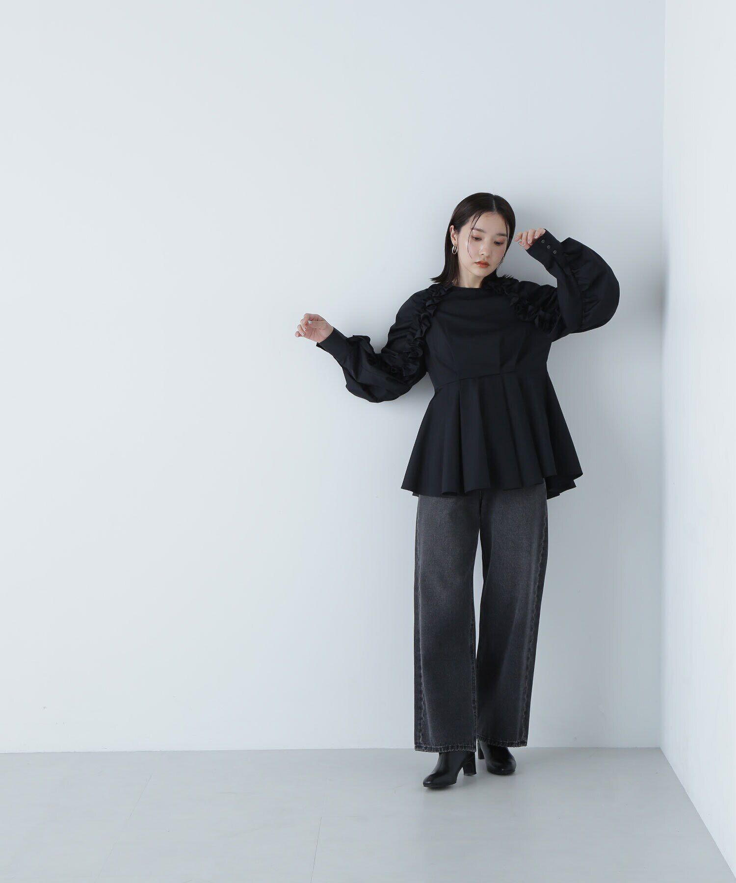  「フリルスリーブペプラムブラウス　24AW」|シャツ・ブラウス|