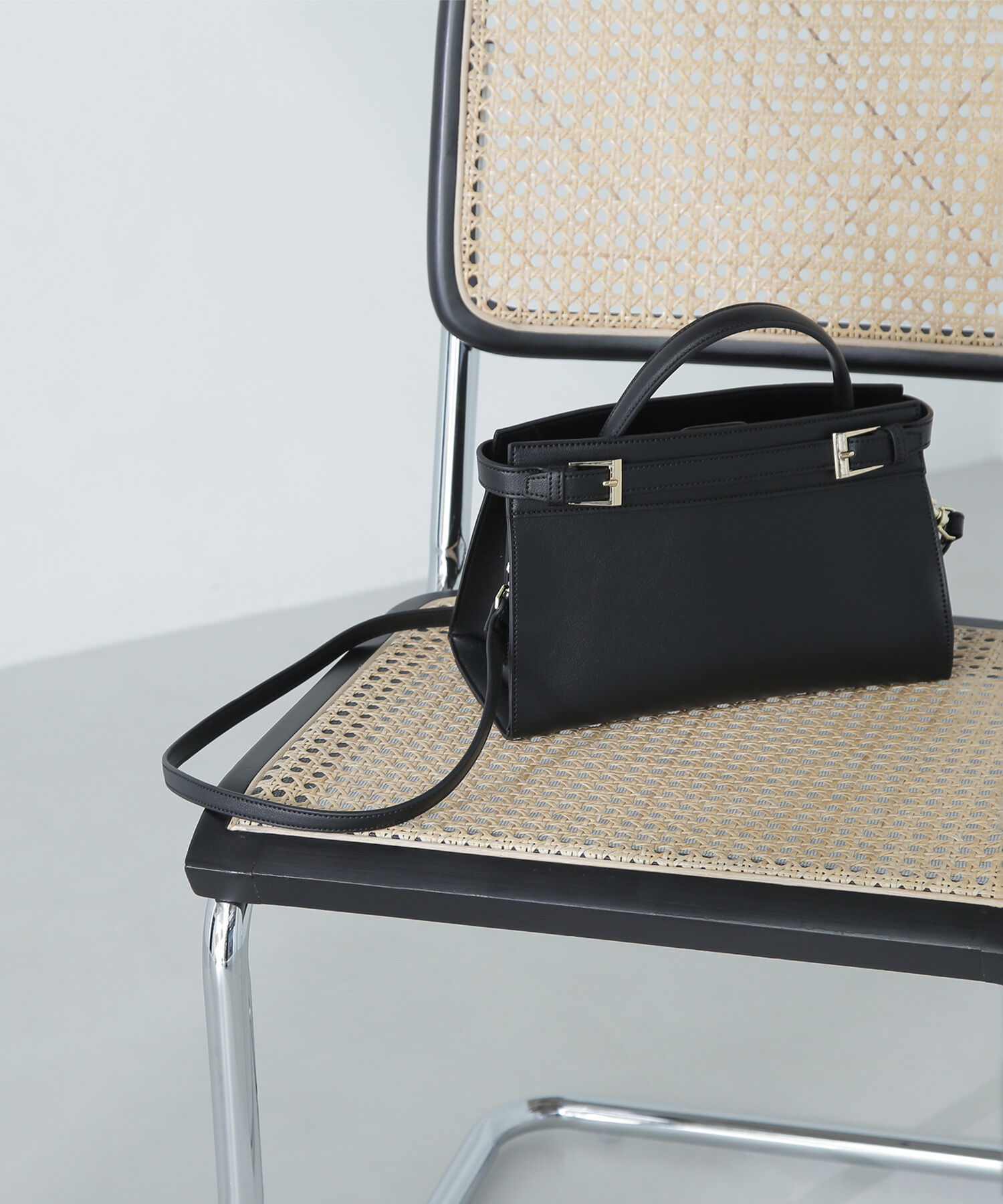  「ベルテッド2wayハンドバッグ」|ハンドバッグ|クロ