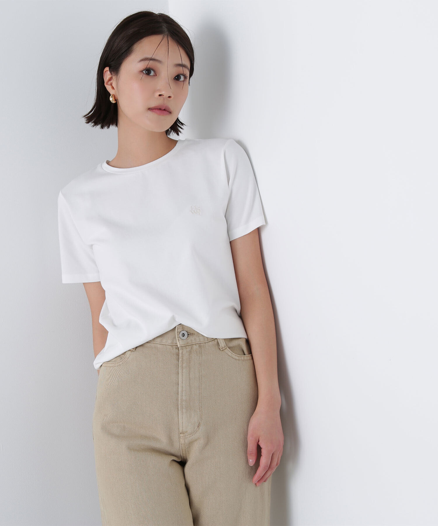  「ワンポイントコンパクトTシャツ」|Tシャツ・カットソー|オフホワイト1
