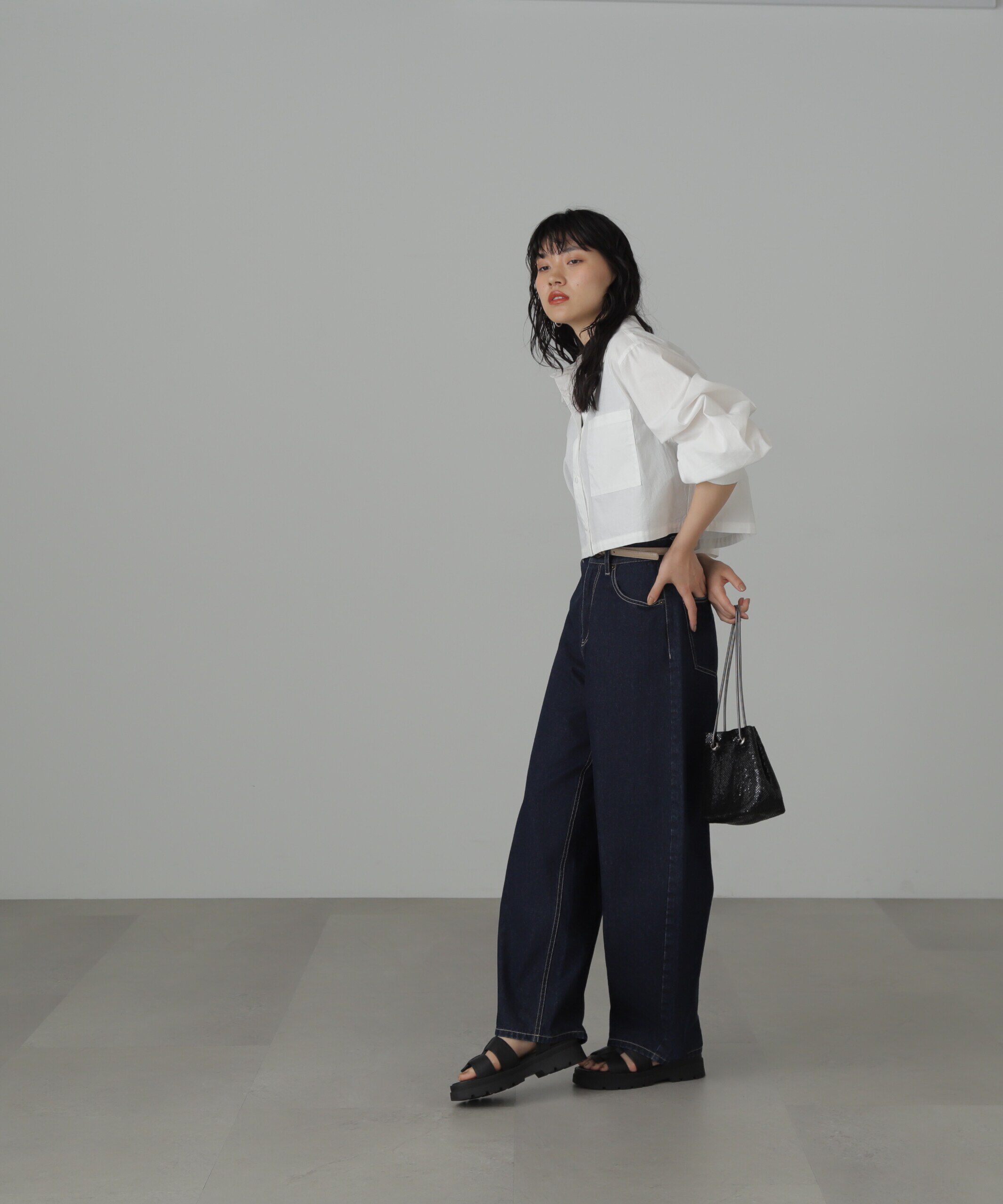  「バックシャンボリュームスリーブショート丈シャツ」|シャツ・ブラウス|