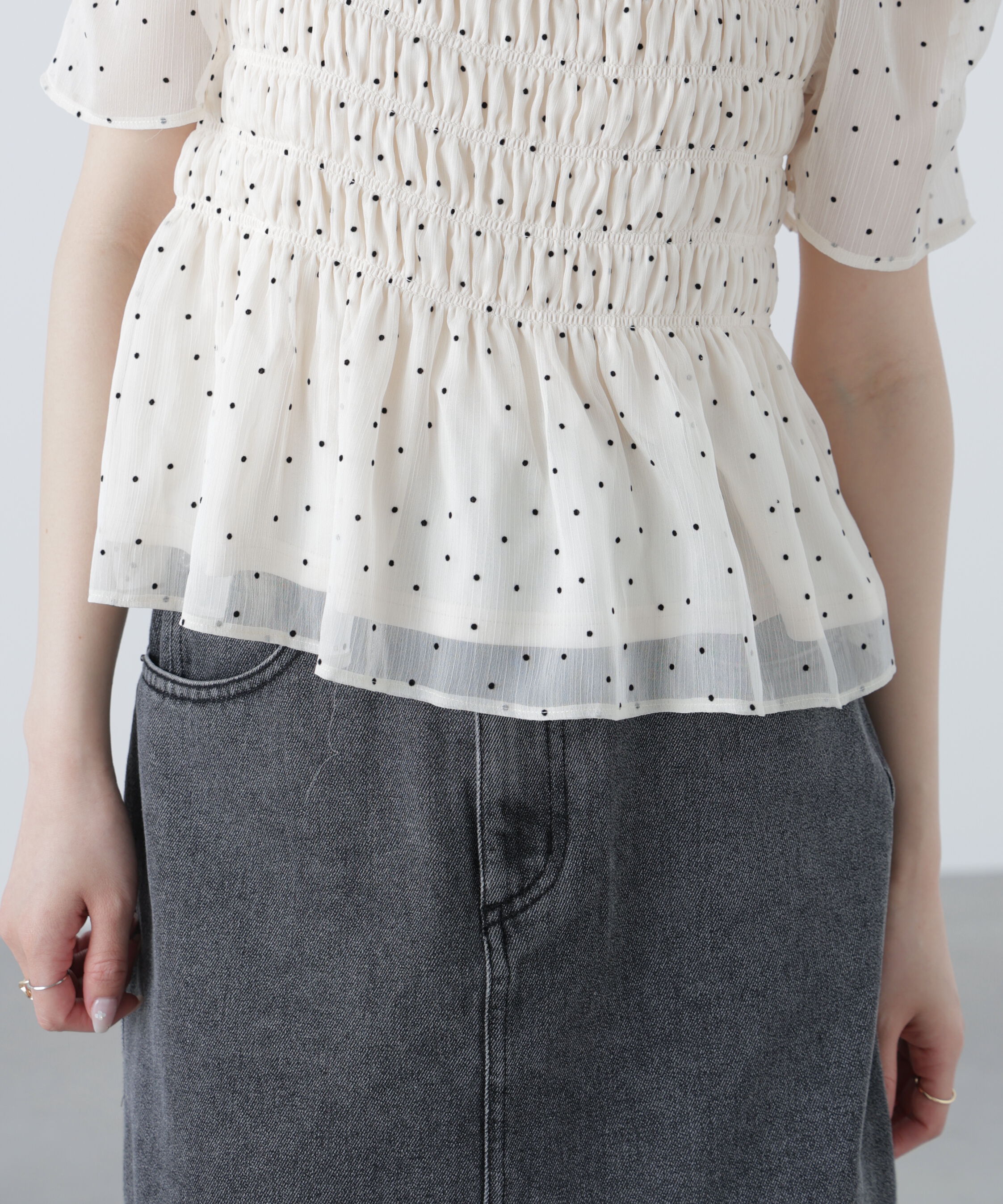  「フロッキードットシャーリングペプラムブラウス」|シャツ・ブラウス|