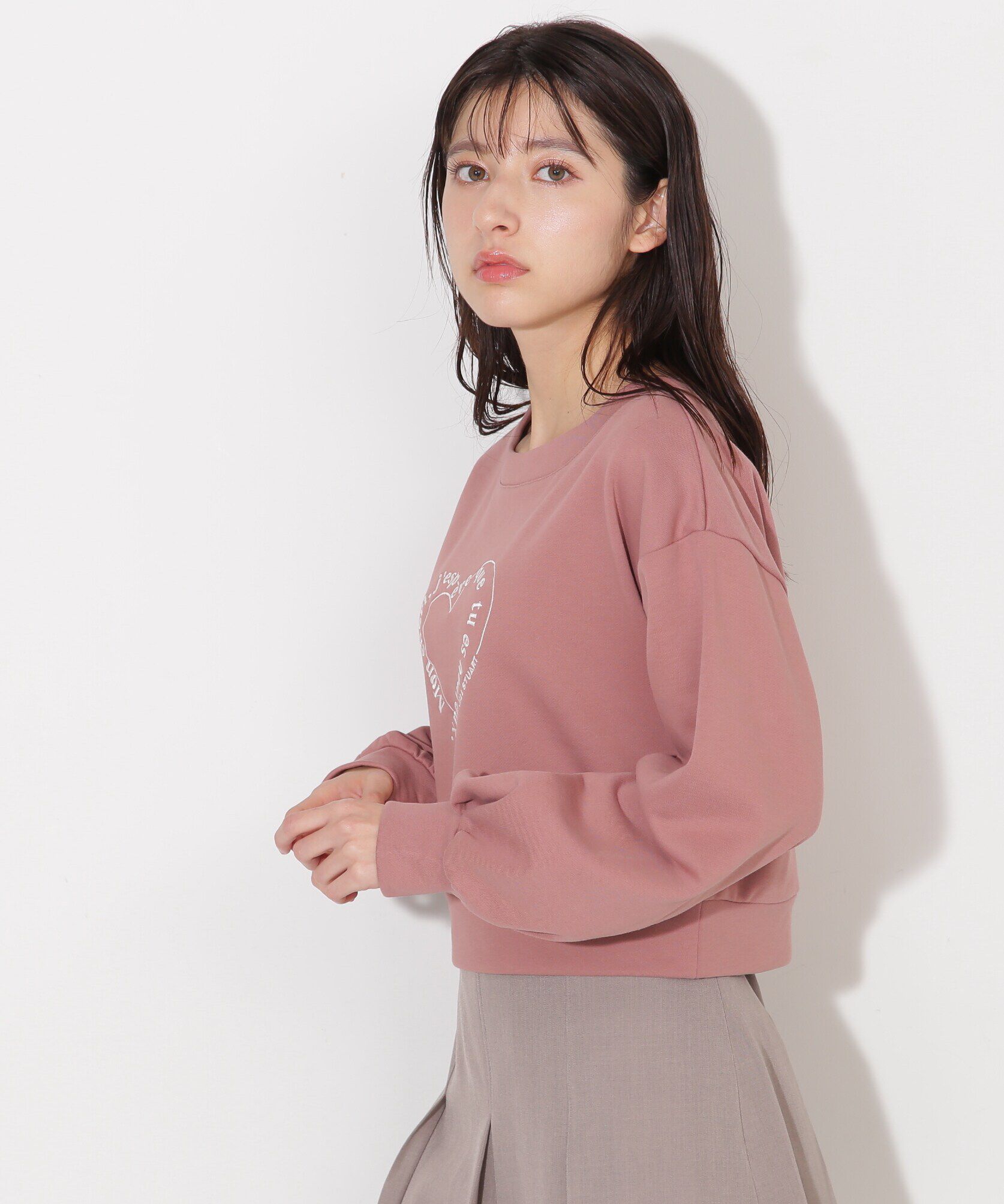  「メッセージハートオフショル裏毛プルオーバー」|Tシャツ・カットソー|