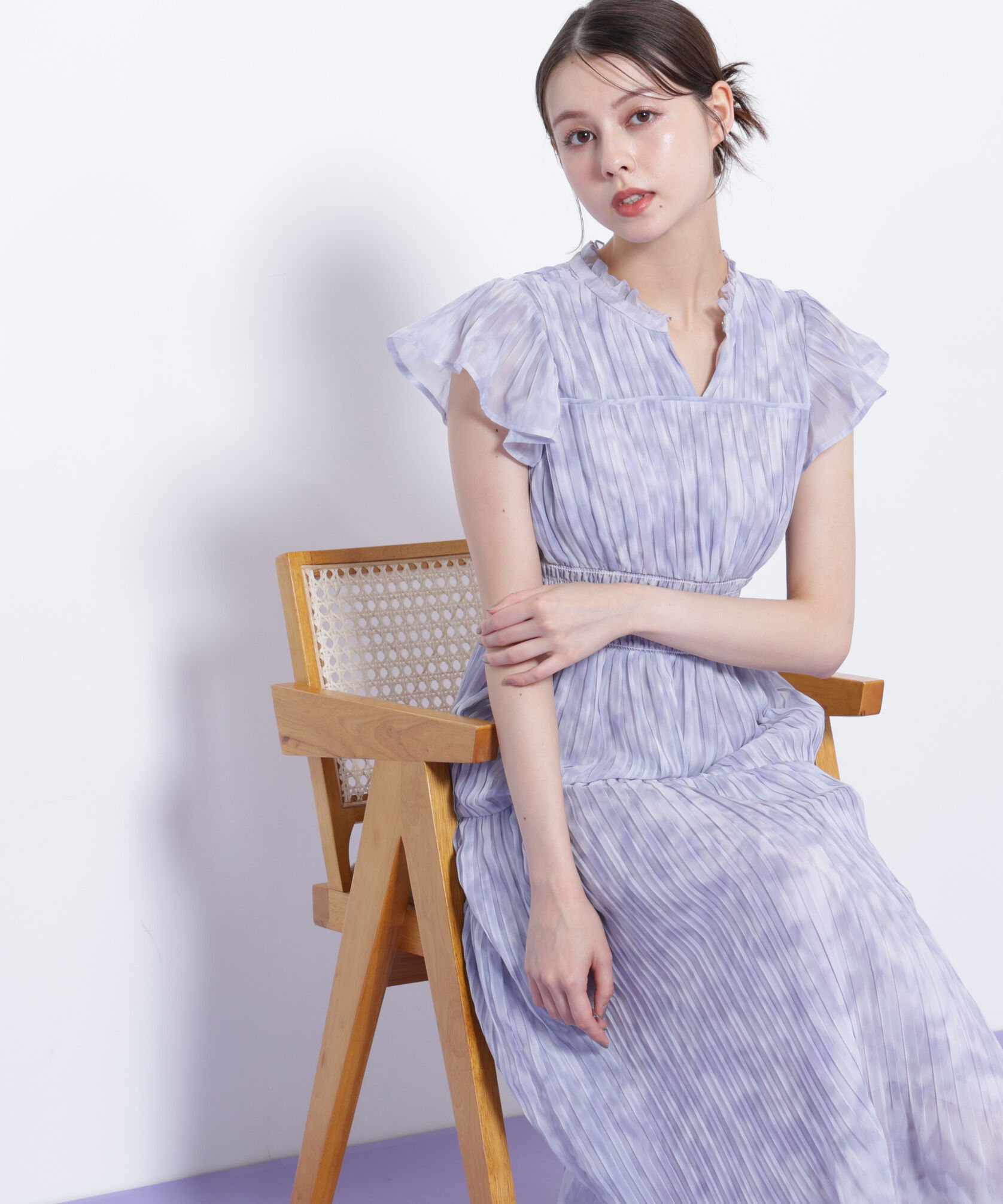  「スリットネックプリーツワンピース」|ワンピース|