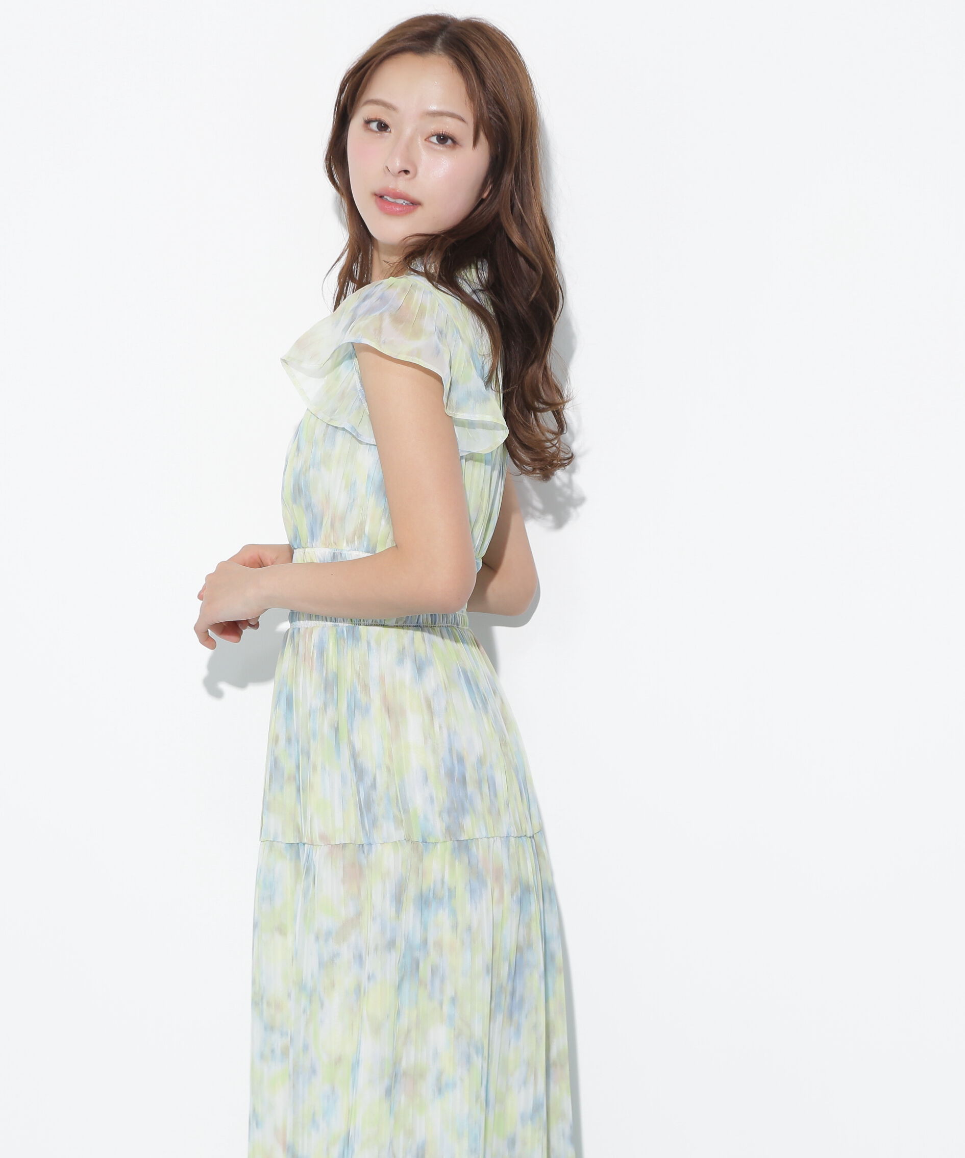  「スリットネックプリーツワンピース」|ワンピース|