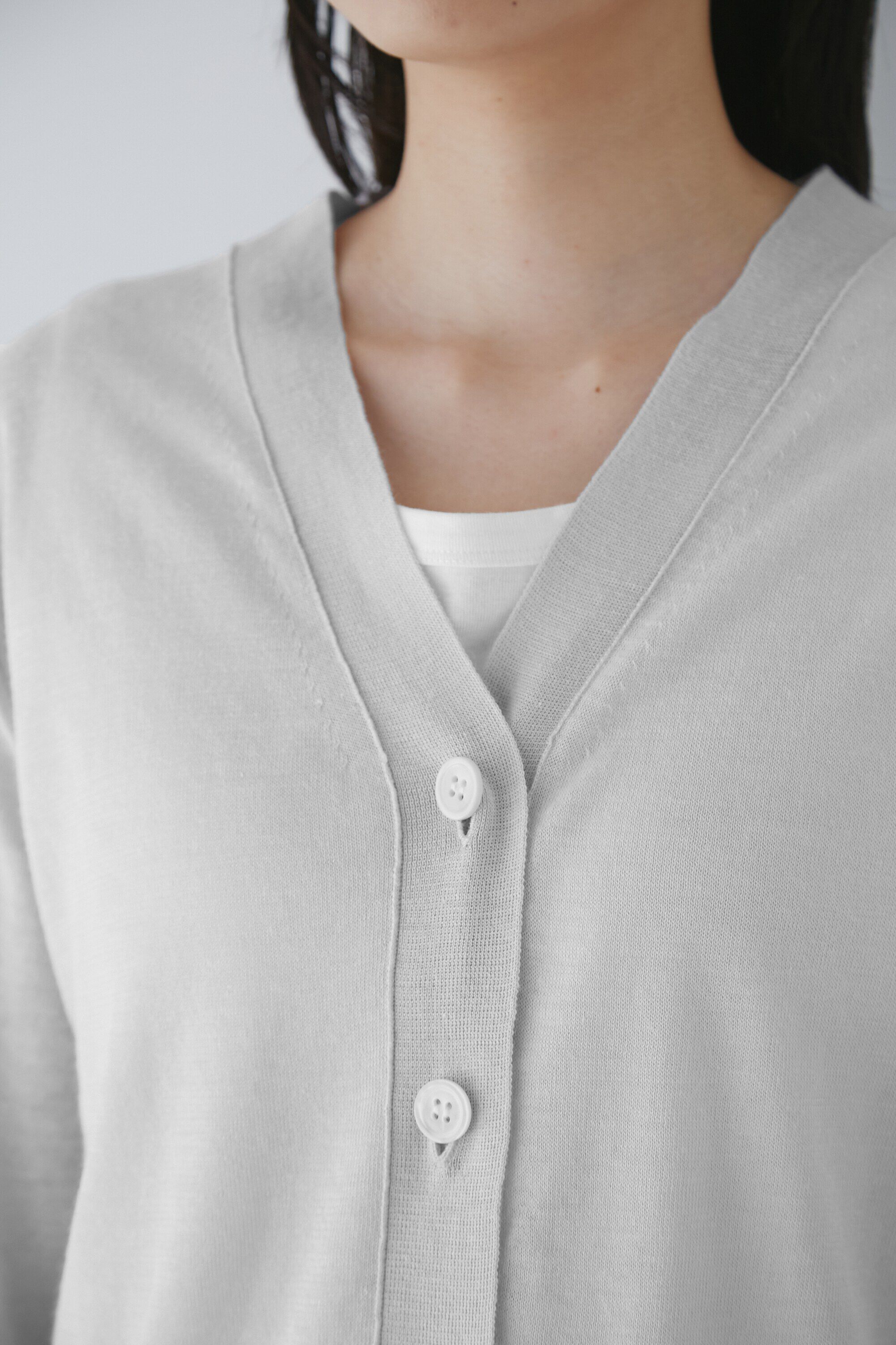  「◆ラミーハイゲージＶネックカーディガン」|ニット・セーター|