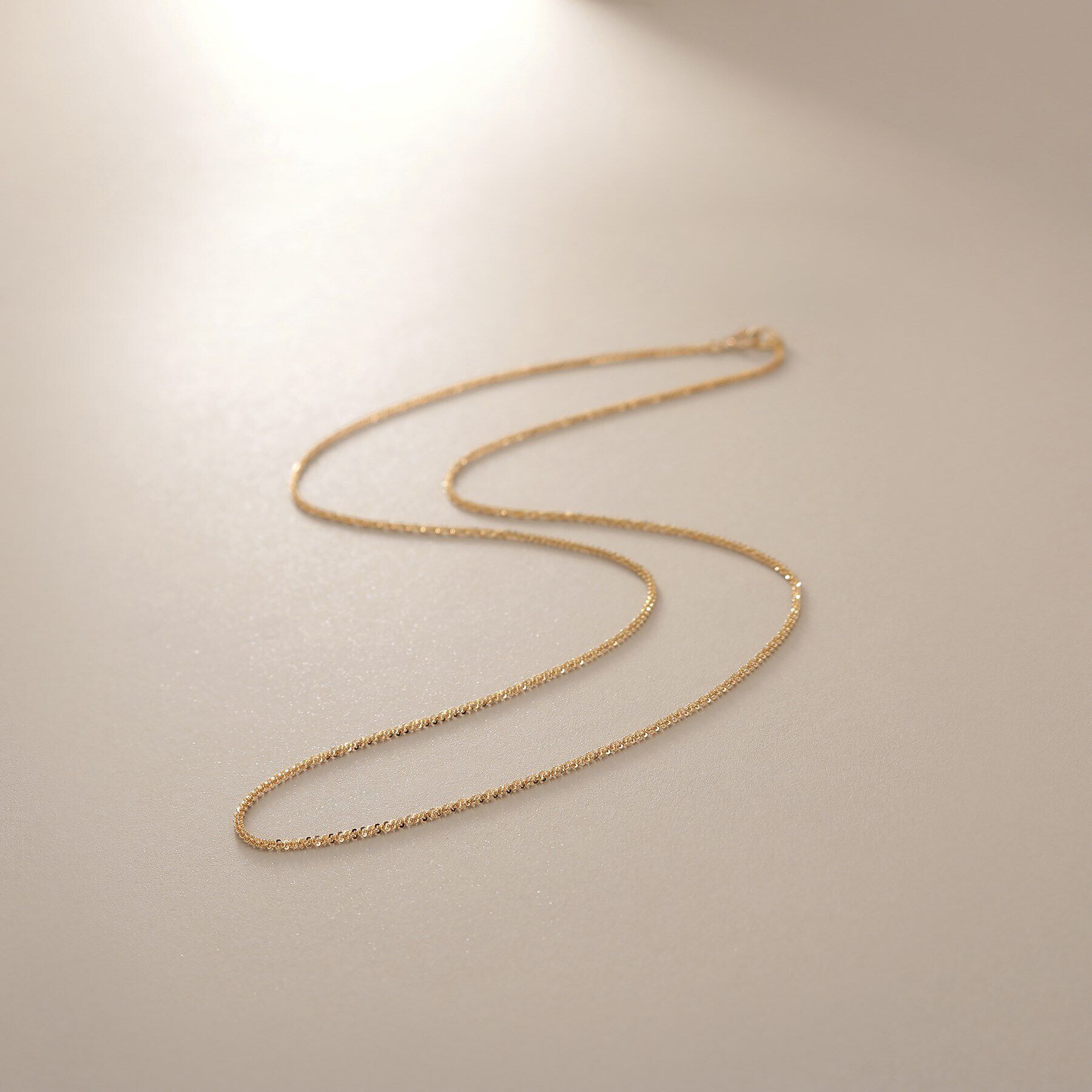 COCOSHNIK「K10クリスクロスチェーン ネックレス」|ネックレス|