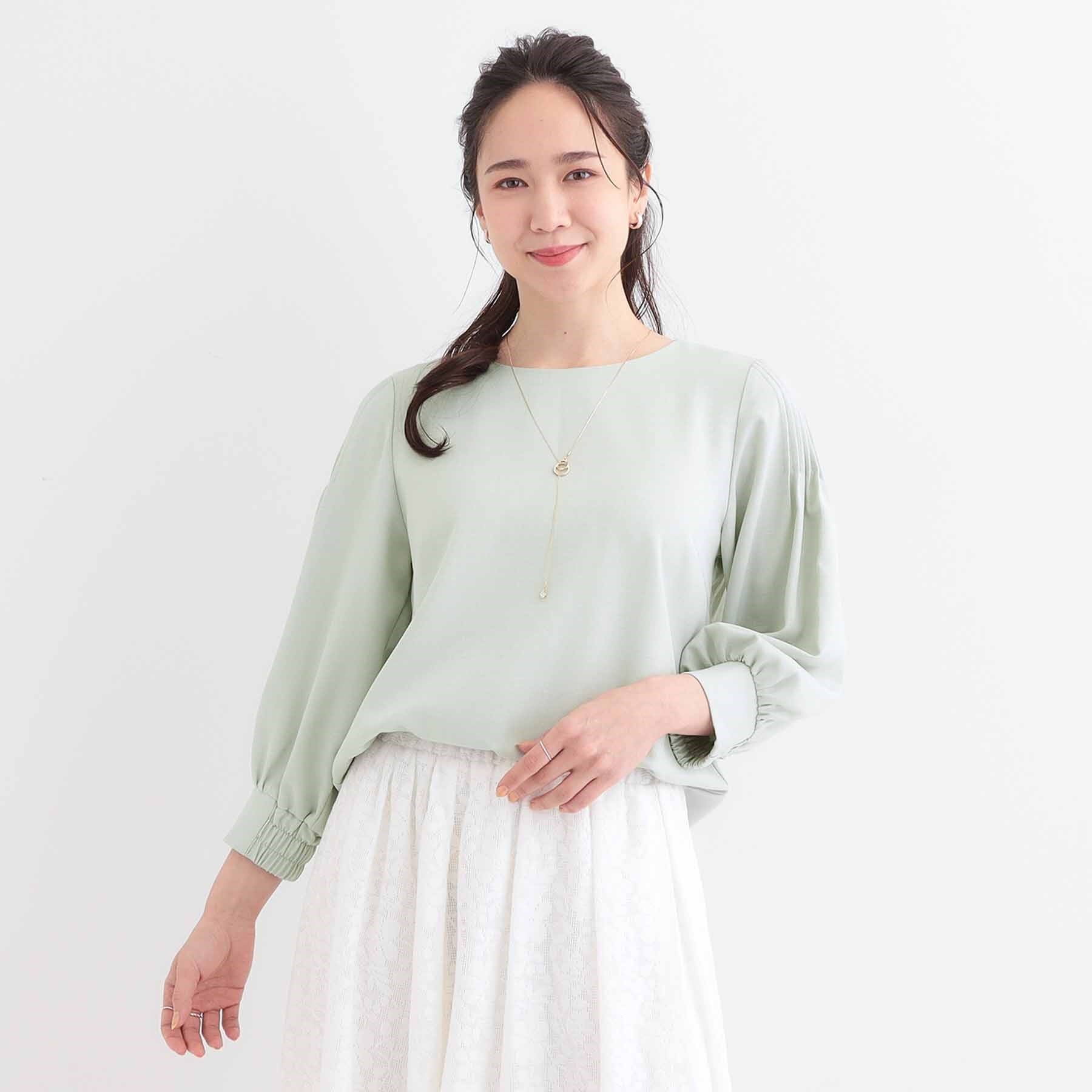 SHOO･LA･RUE「【洗える/洗濯後しわになりにくい】無理せずキレイ 肩タックブラウス」|シャツ・ブラウス|